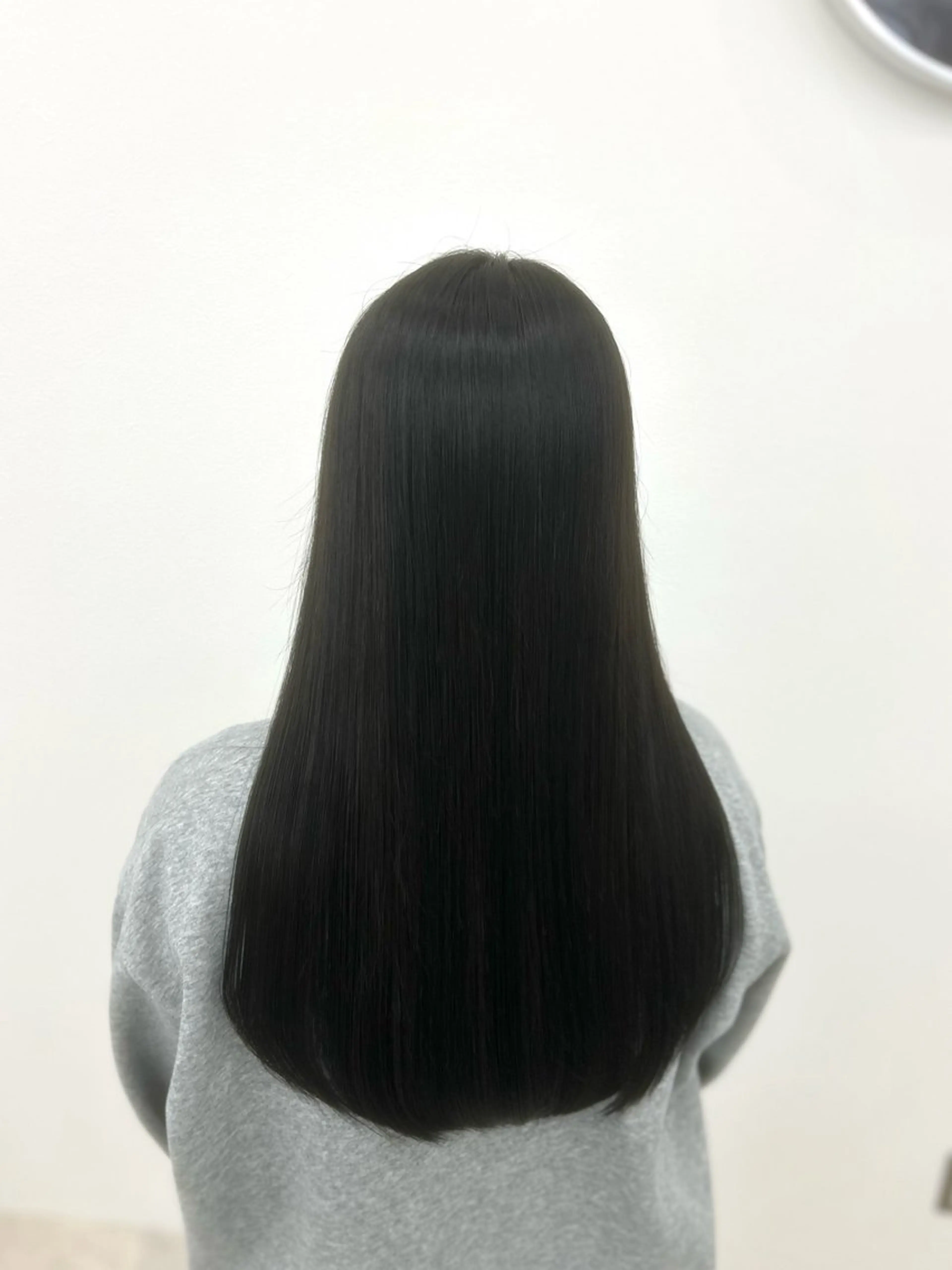 ロング カラー 透明感カラー ヘアカラー トリートメント 田辺 愛莉のヘアスタイル