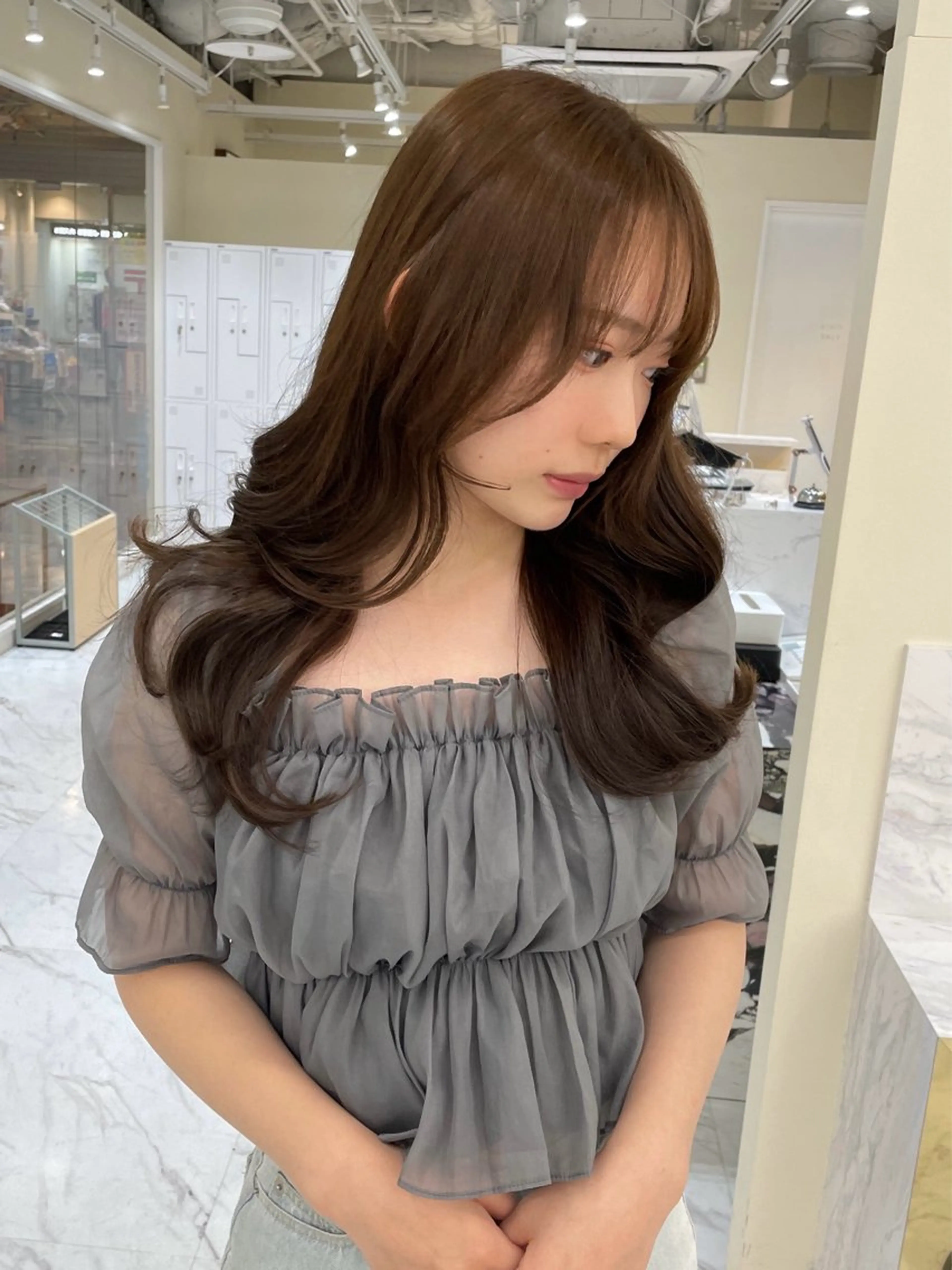 ロング カラー ヘアアレンジ アッシュ ベージュカラー ブリーチ 透明感カラー ダブルカラー カット ヘアカラー トリートメント maoブリーチ無し 似合わせカラーのヘアスタイル