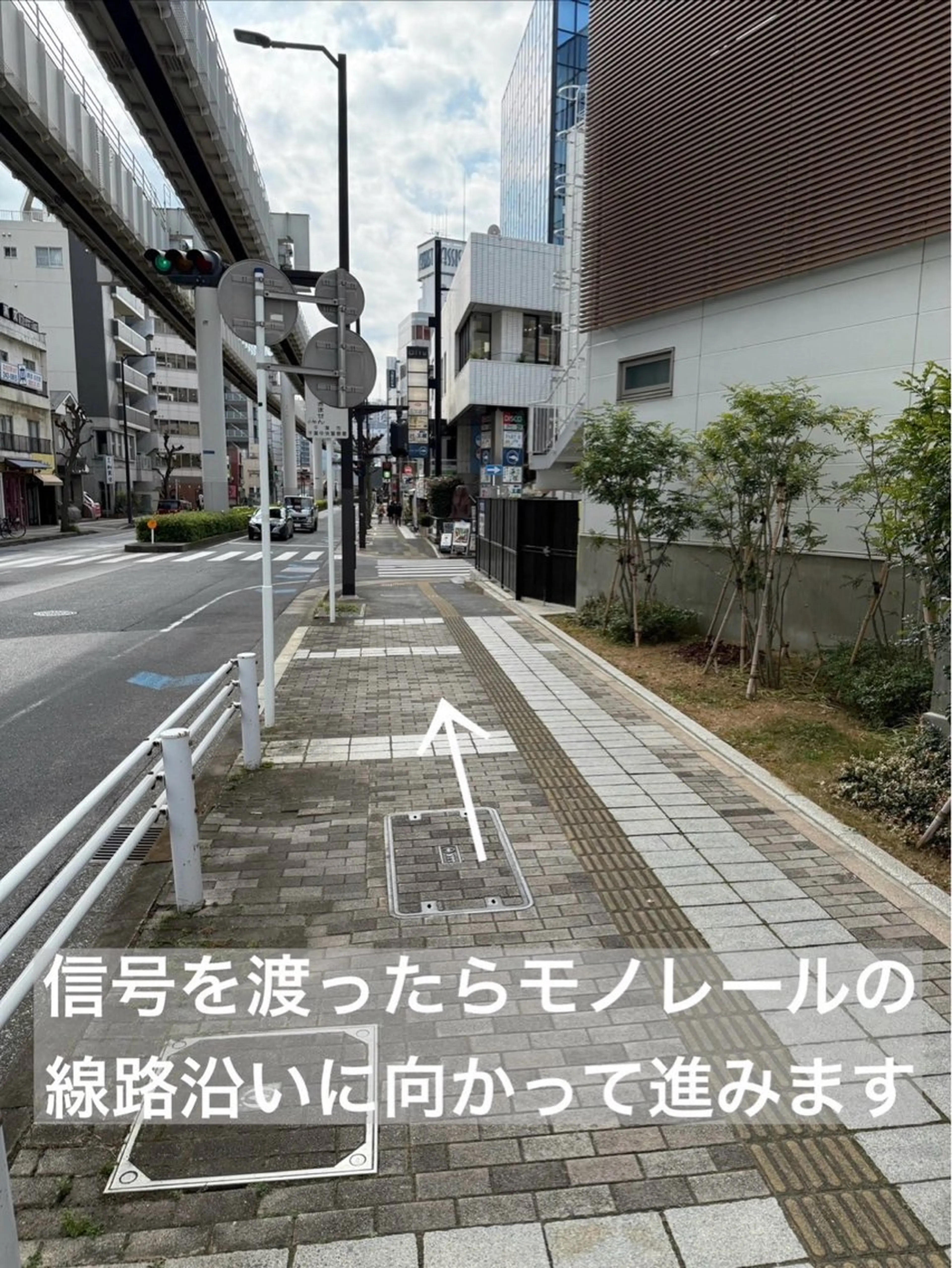 MOND / NANAのヘアスタイル