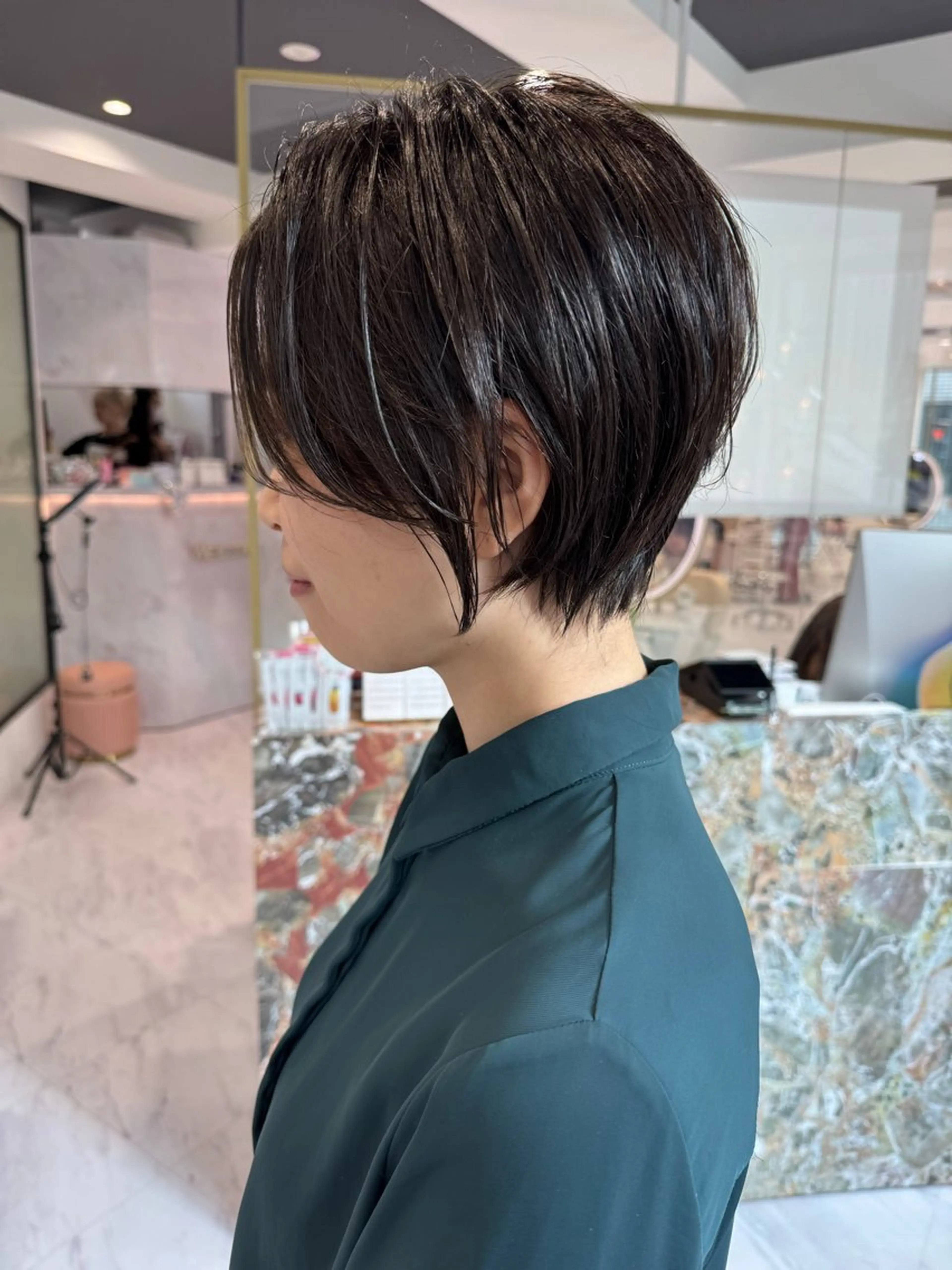 ショート ハンサムショート ショートヘア ショート/丸み/ 小顔/ERIのヘアスタイル