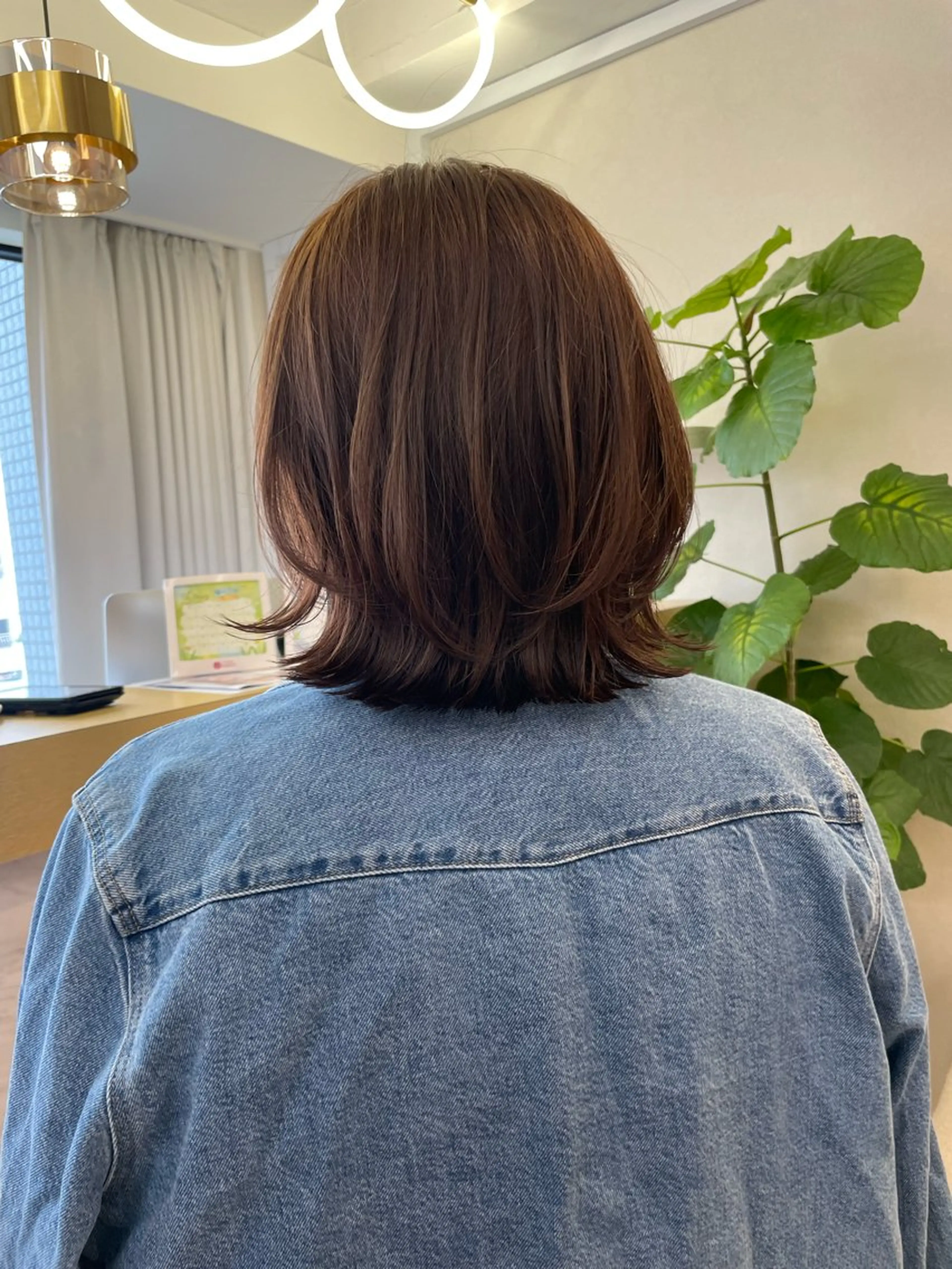 ミディアム ショート・ボブ 中村俊哉のヘアスタイル