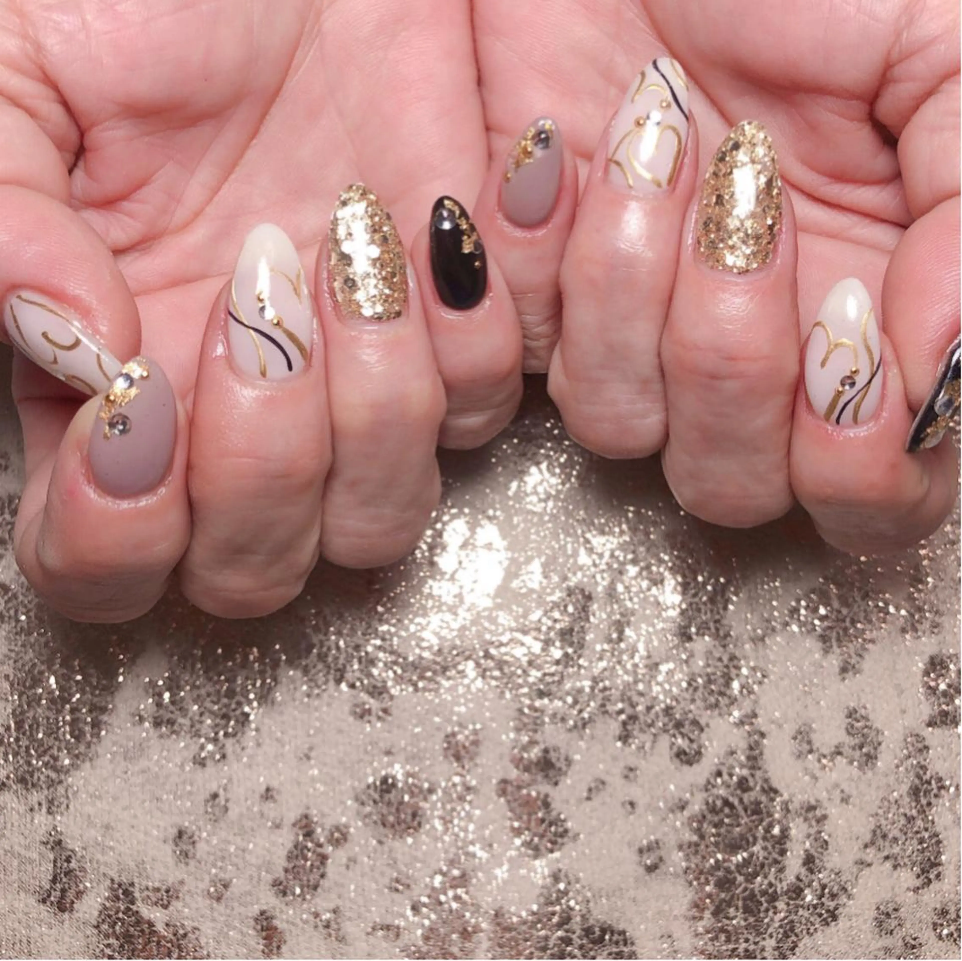 ネイル 個室ネイルサロンDolly Girl〜ドーリーガール〜所属・DollyGirl KYOKOのネイルデザイン