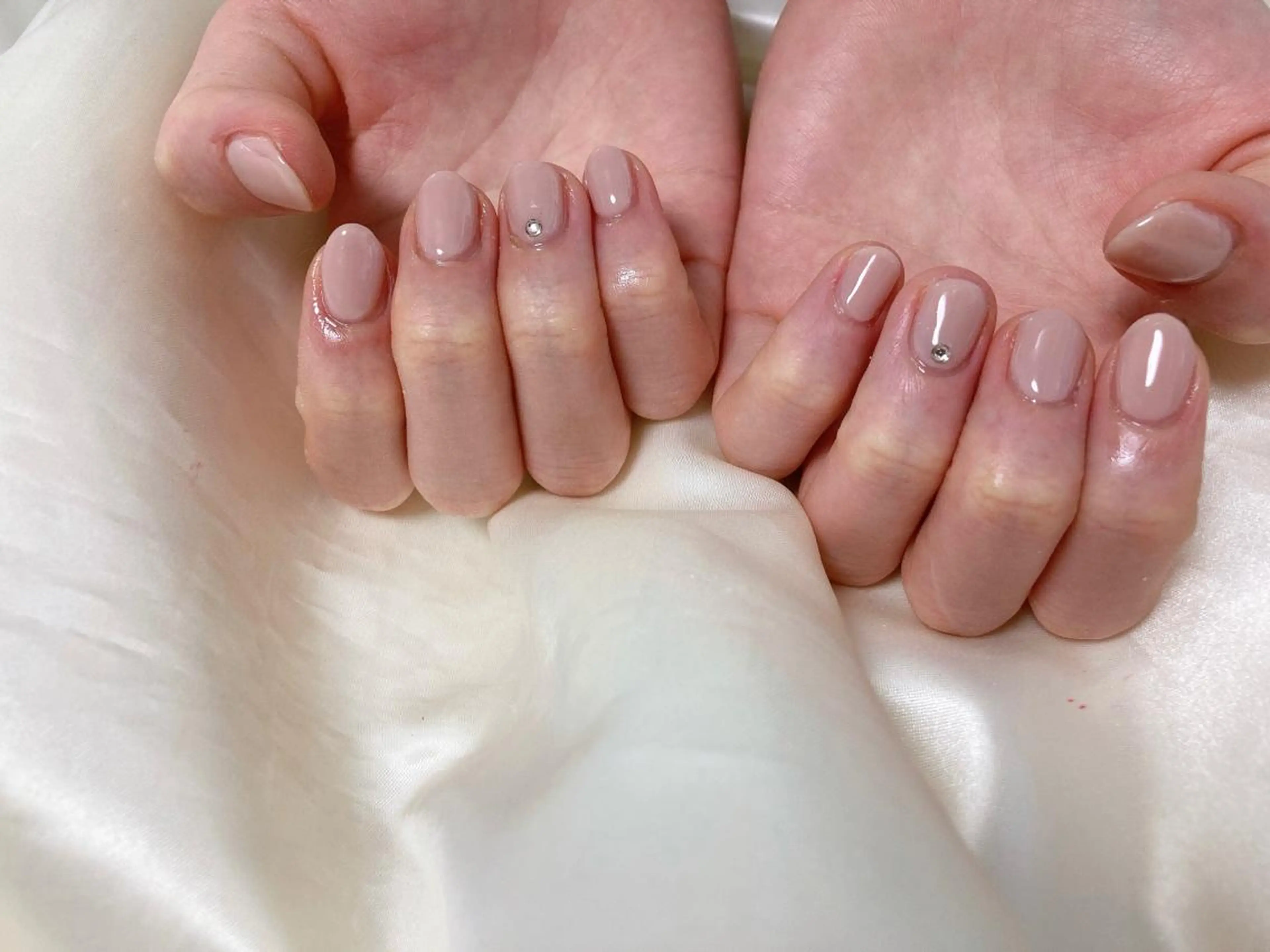 ネイル ワンカラーネイル ストーンネイル ハンドネイル Mogu nail 二子玉川のネイルデザイン