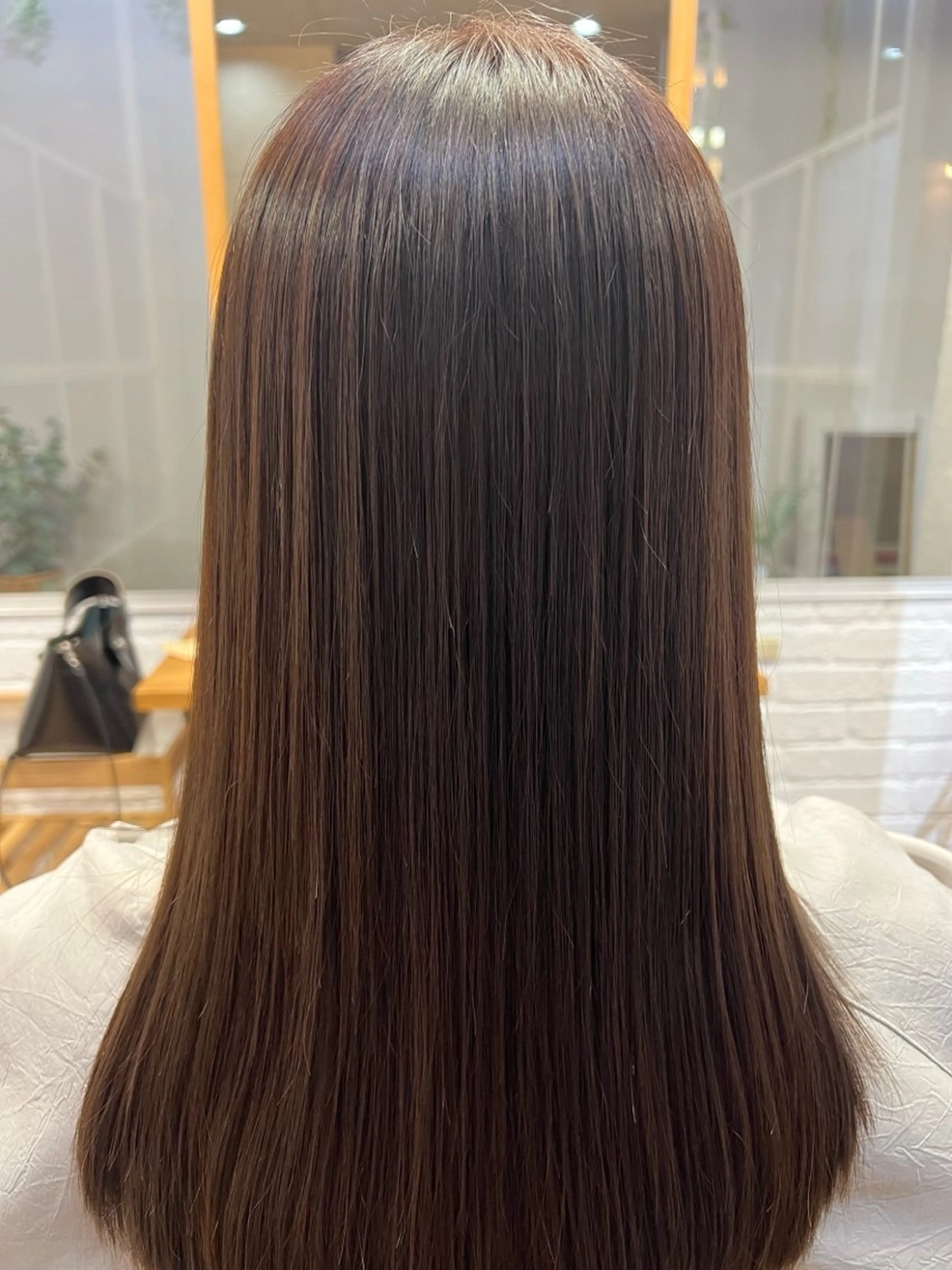 ロング カラー less所属・sena 𝜗𝜚のヘアスタイル