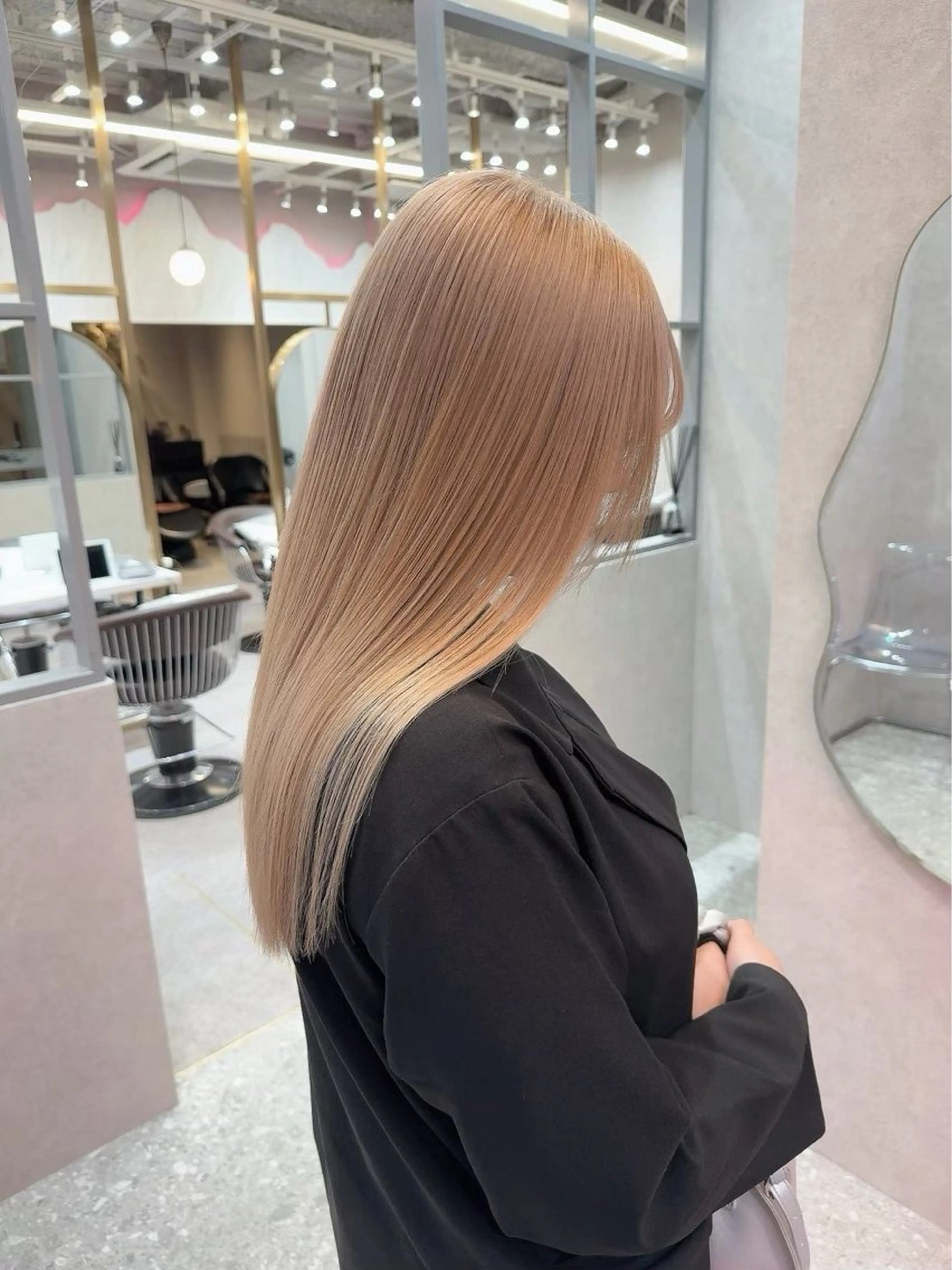 セミロング カラー カット ヘアカラー トリートメント ヘッドスパ ヘアセット ダブルカラー 韓国レイヤーKYONのヘアスタイル