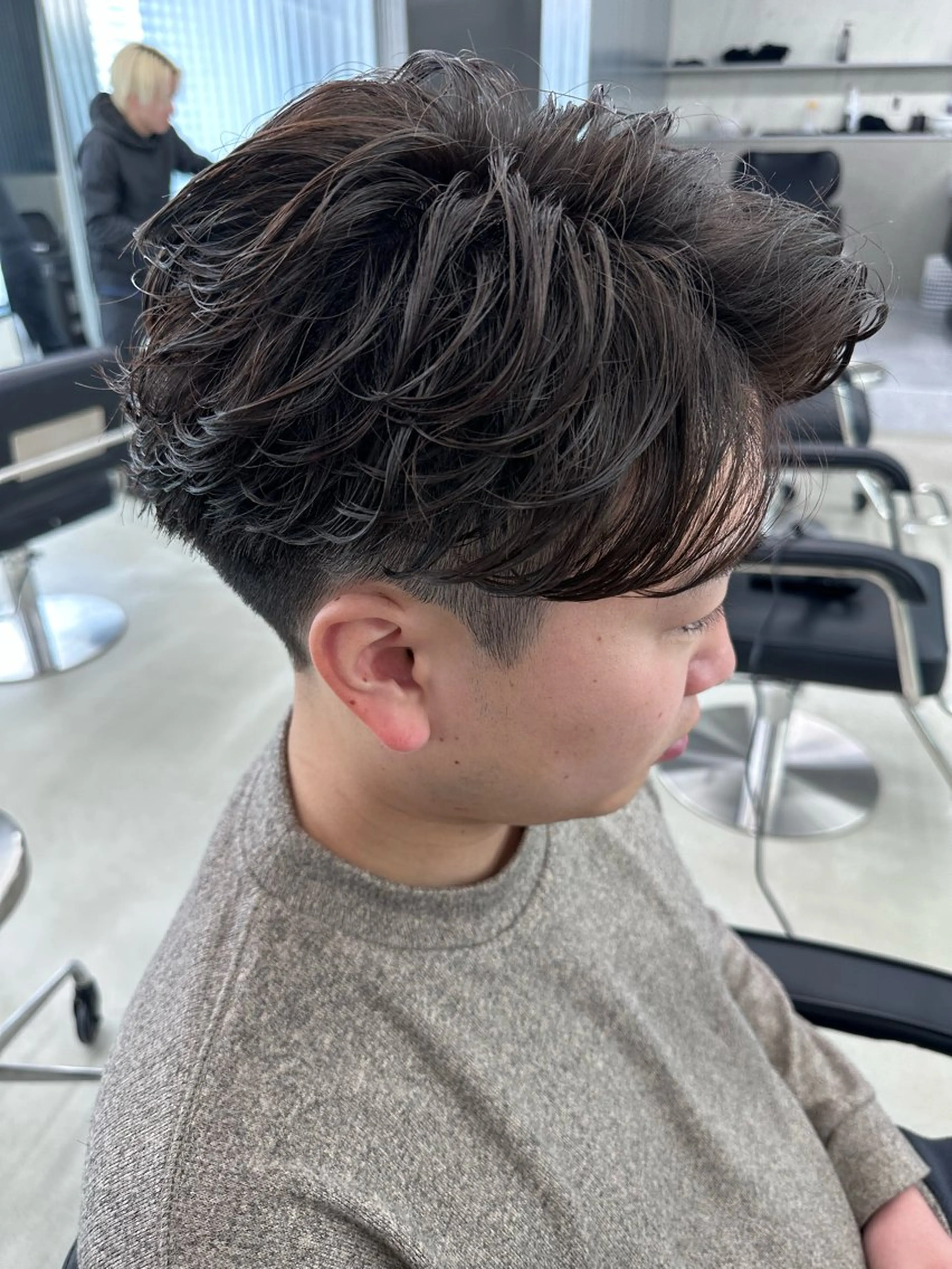 ショート パーマ MEN’S salon HYPE所属・渡辺幸輝 /メンズダブルカラーのヘアスタイル