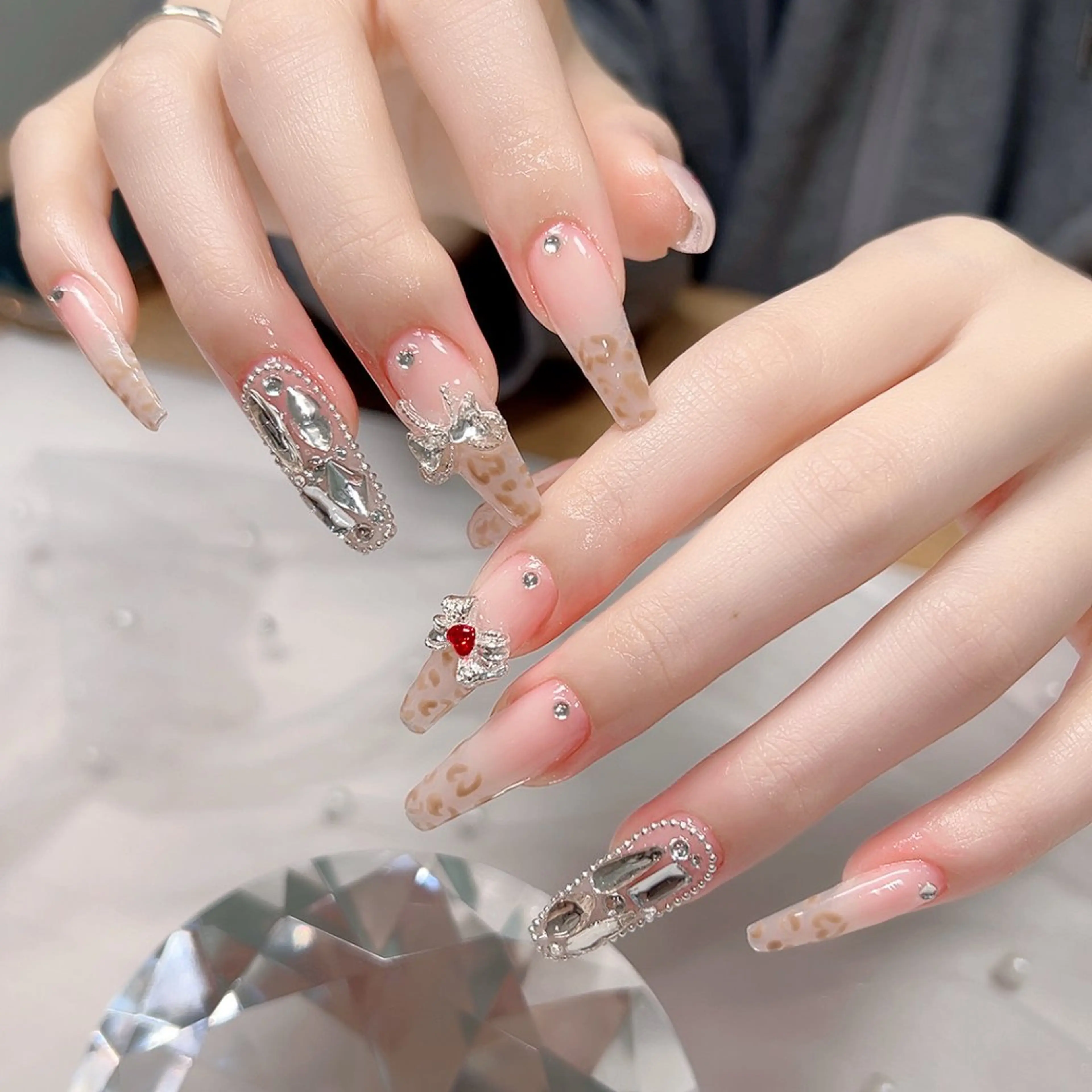 ネイル アニマル柄 Cute Tips nailのネイルデザイン