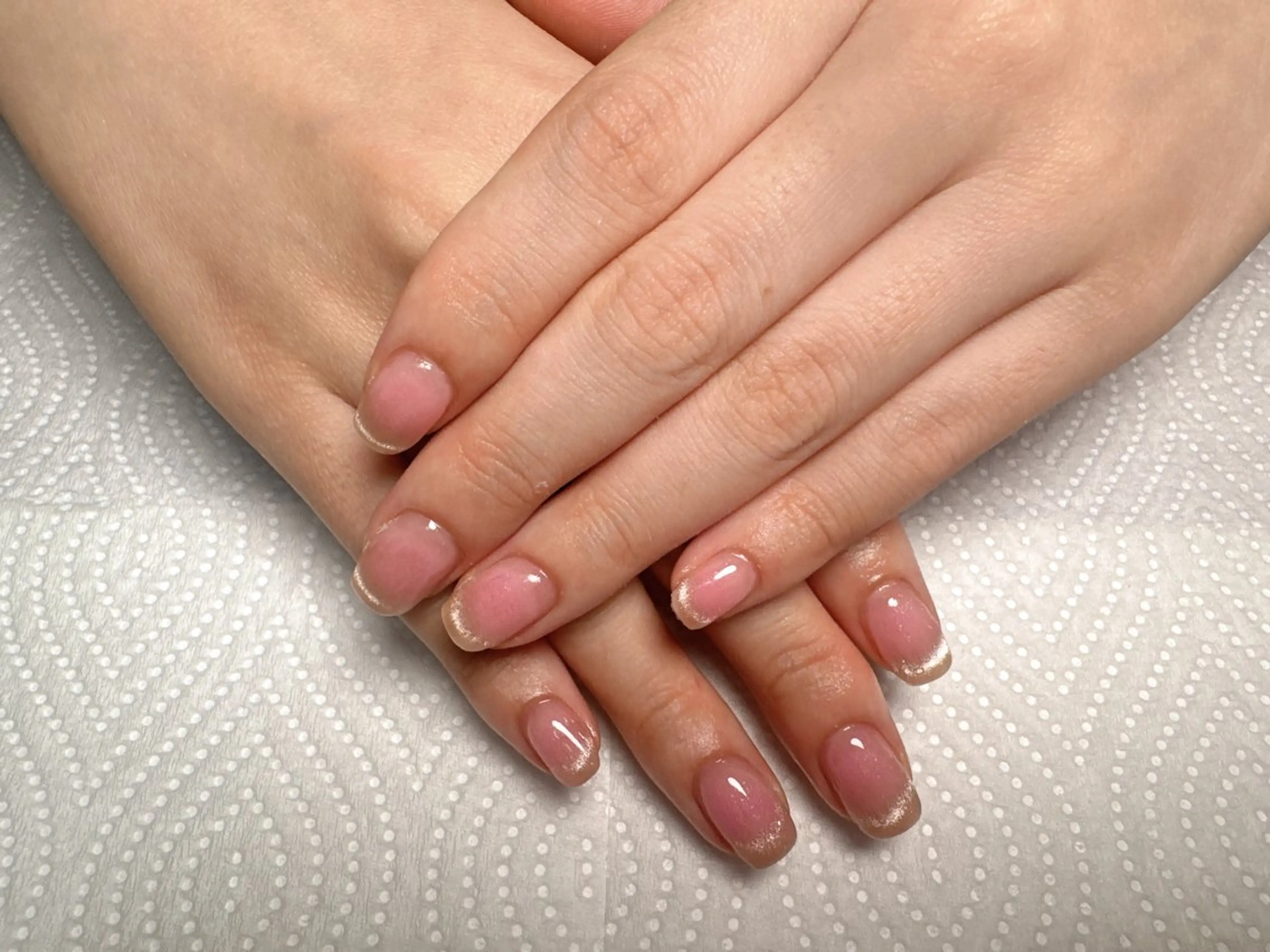 ネイル pink ladyサロン所属・べ にのネイルデザイン