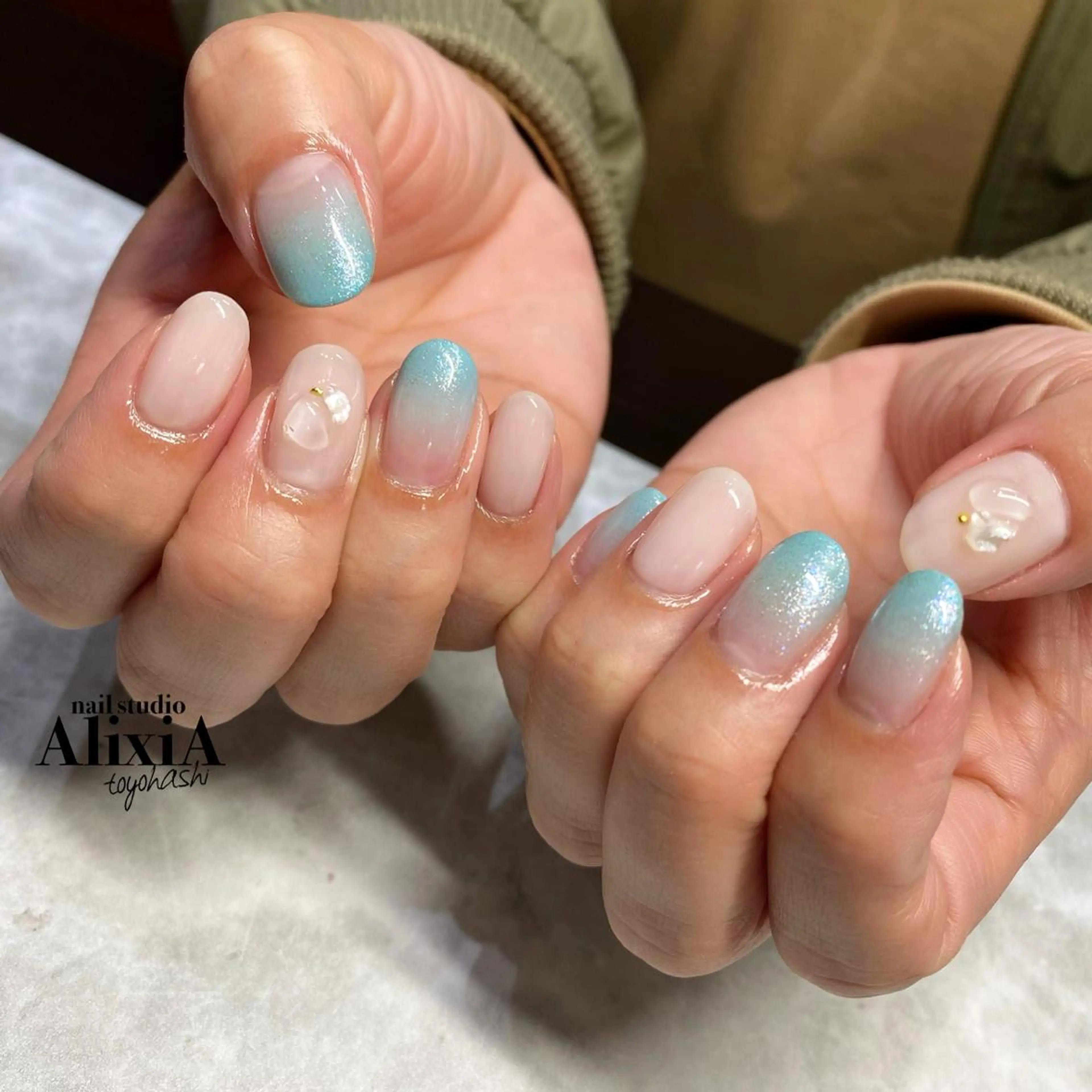 ネイル ハンドネイル AlixiA nail studio所属・AlixiA ゆみのネイルデザイン