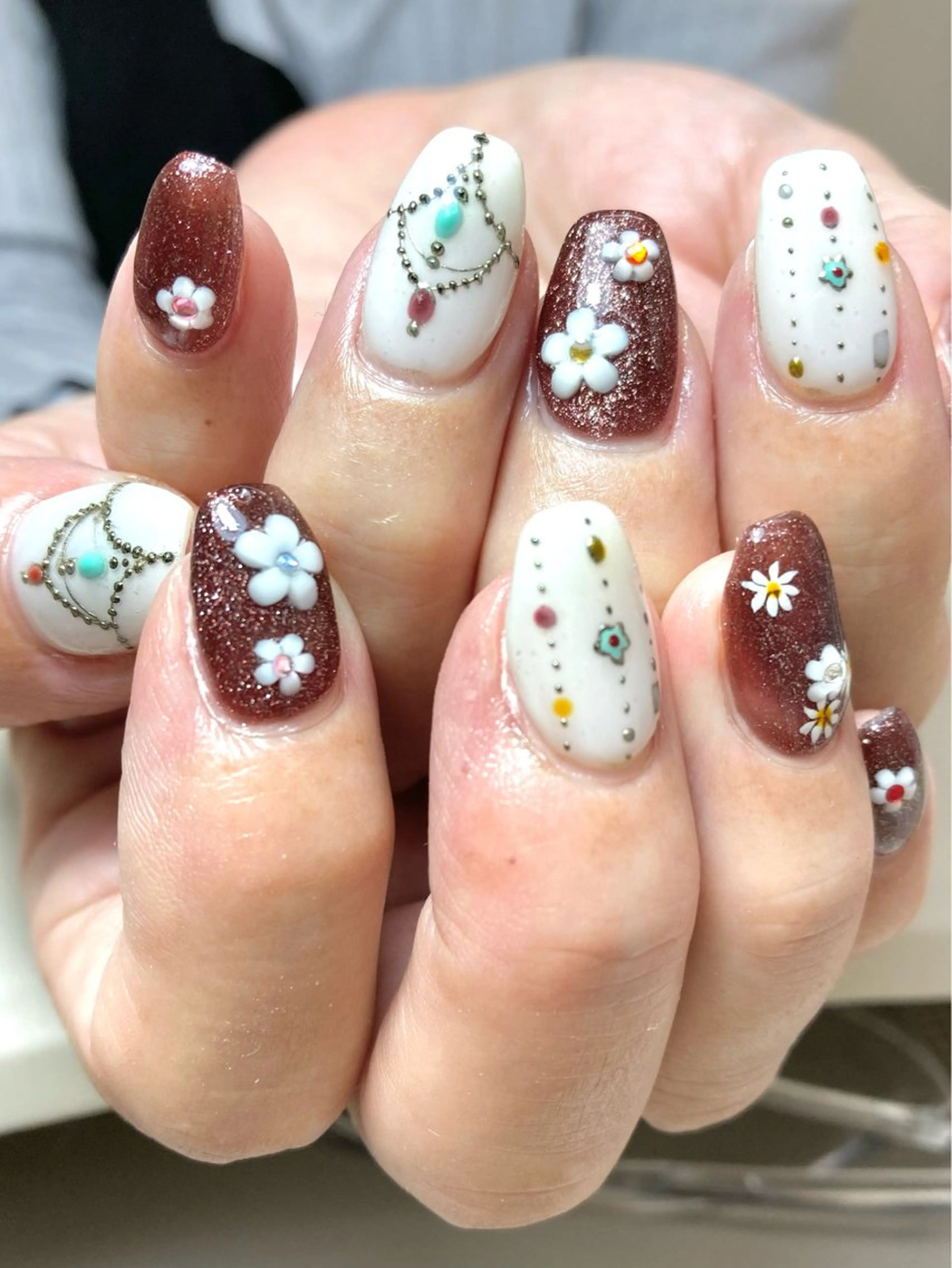 ネイル ハンドネイル nail atelier  new moon所属・デザイン可愛いと評判 🌙new moonのネイルデザイン