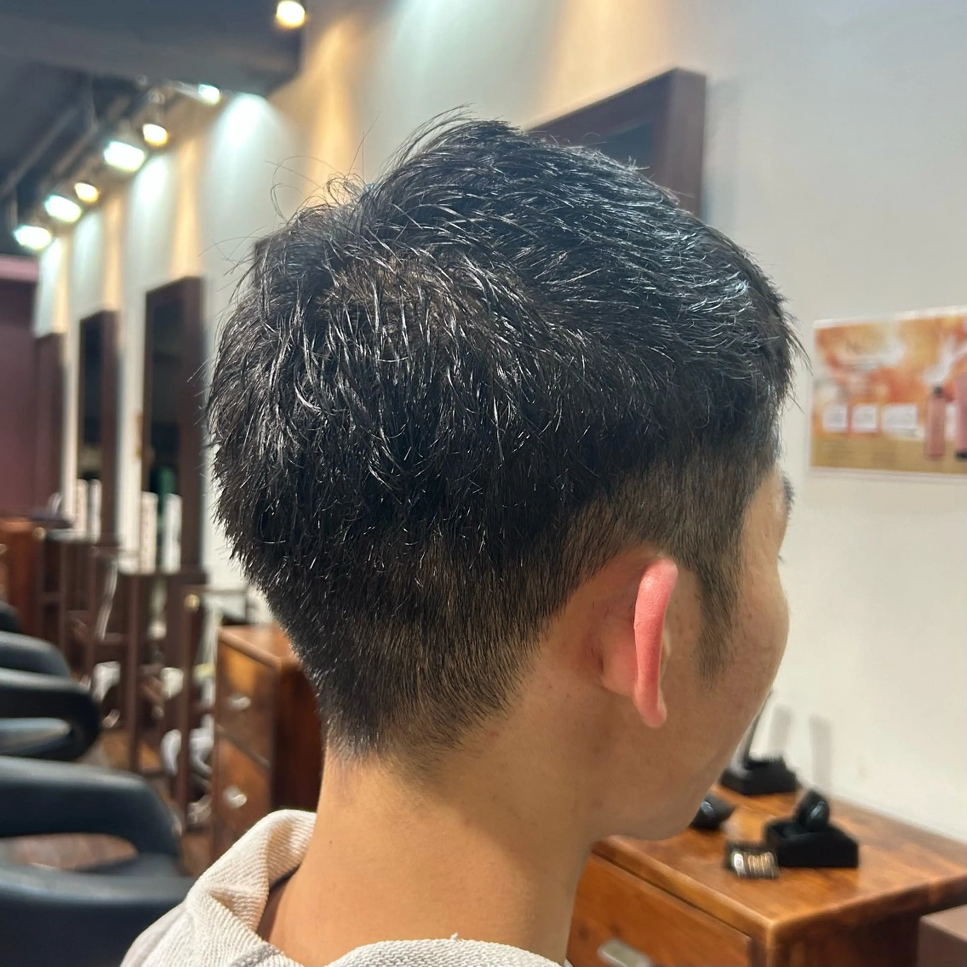 メンズ アカマ レナのマツエク・マツパデザイン