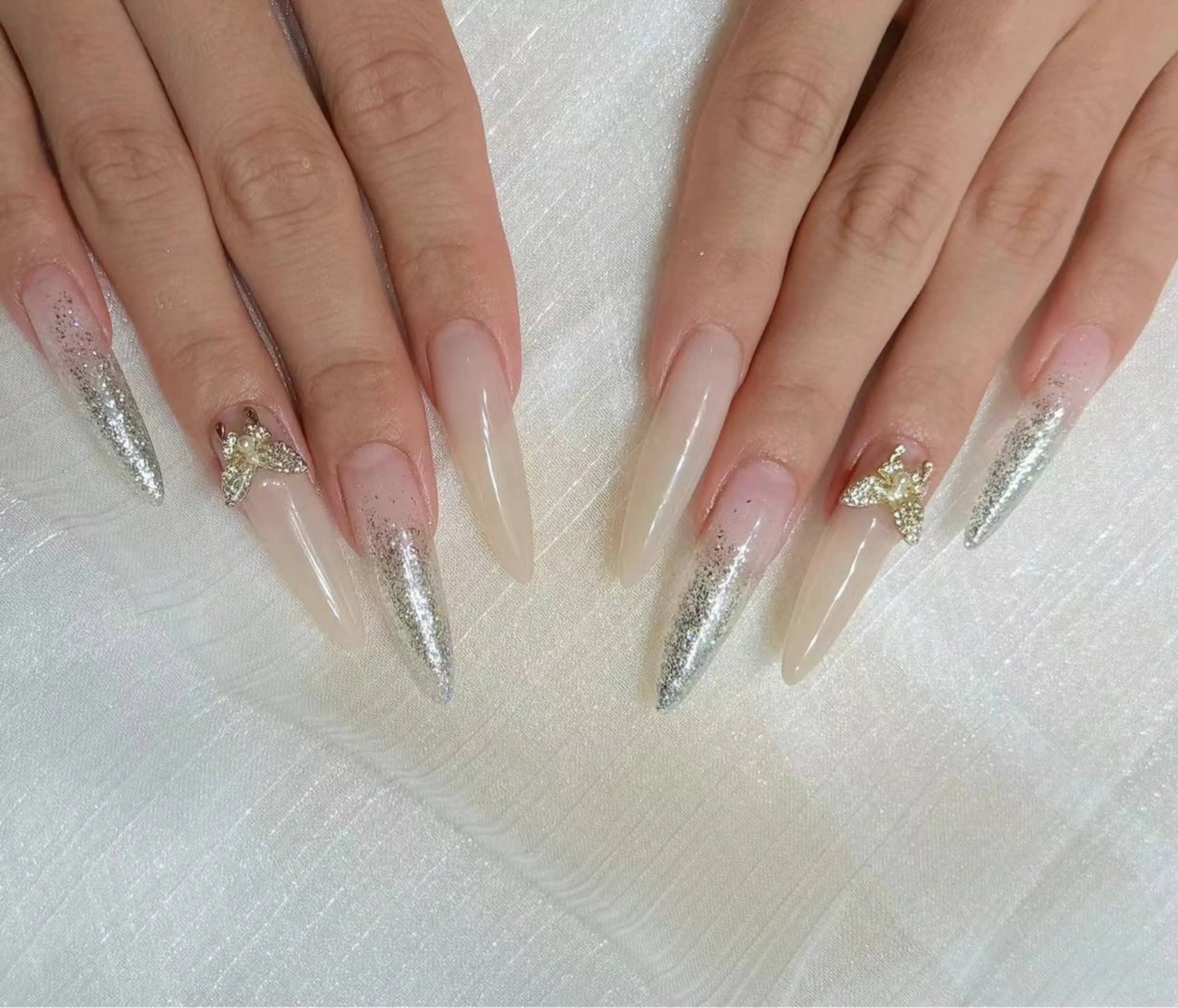 ネイル アートネイル フラワーネイル フットネイル ジェルネイル マグネットネイル Babarla Nailのネイルデザイン