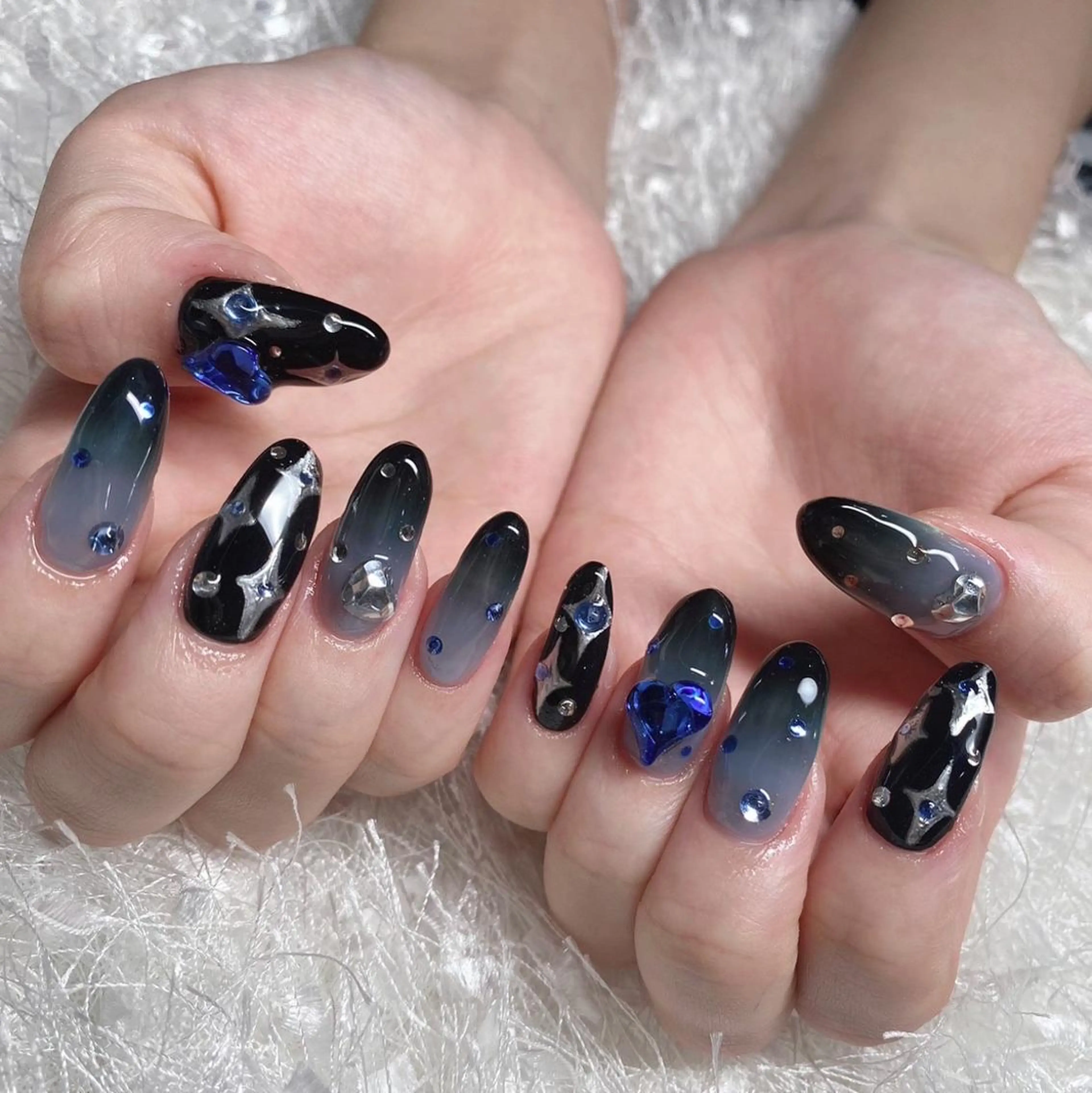 ネイル 長さ出し ジェルネイル グラデーション 韓国ネイル マグネットネイル ハンドネイル Nail&eye Belire 新宿のネイルデザイン