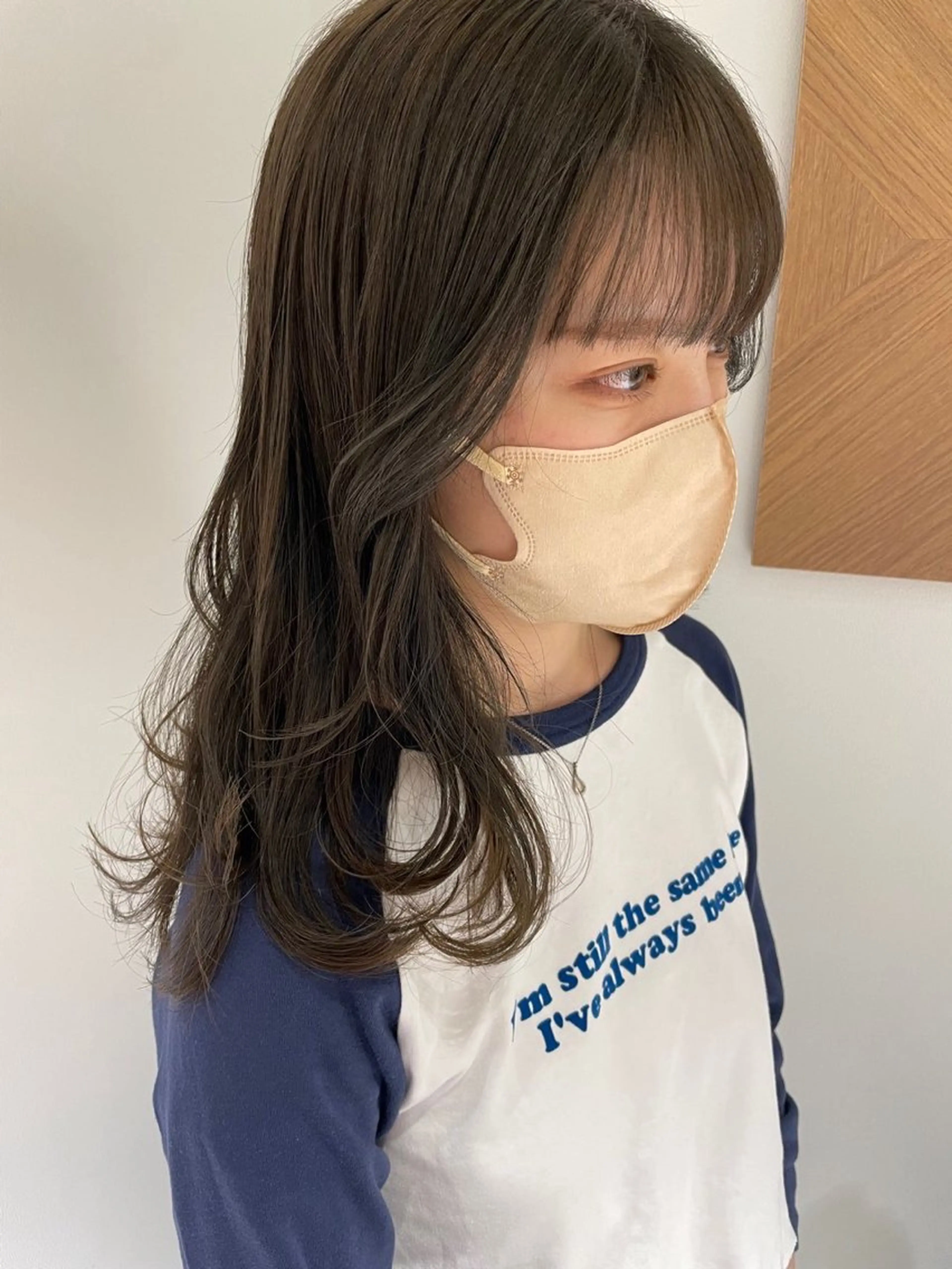 セミロング アキ/梅田/顔まわり /レイヤーカット/のヘアスタイル