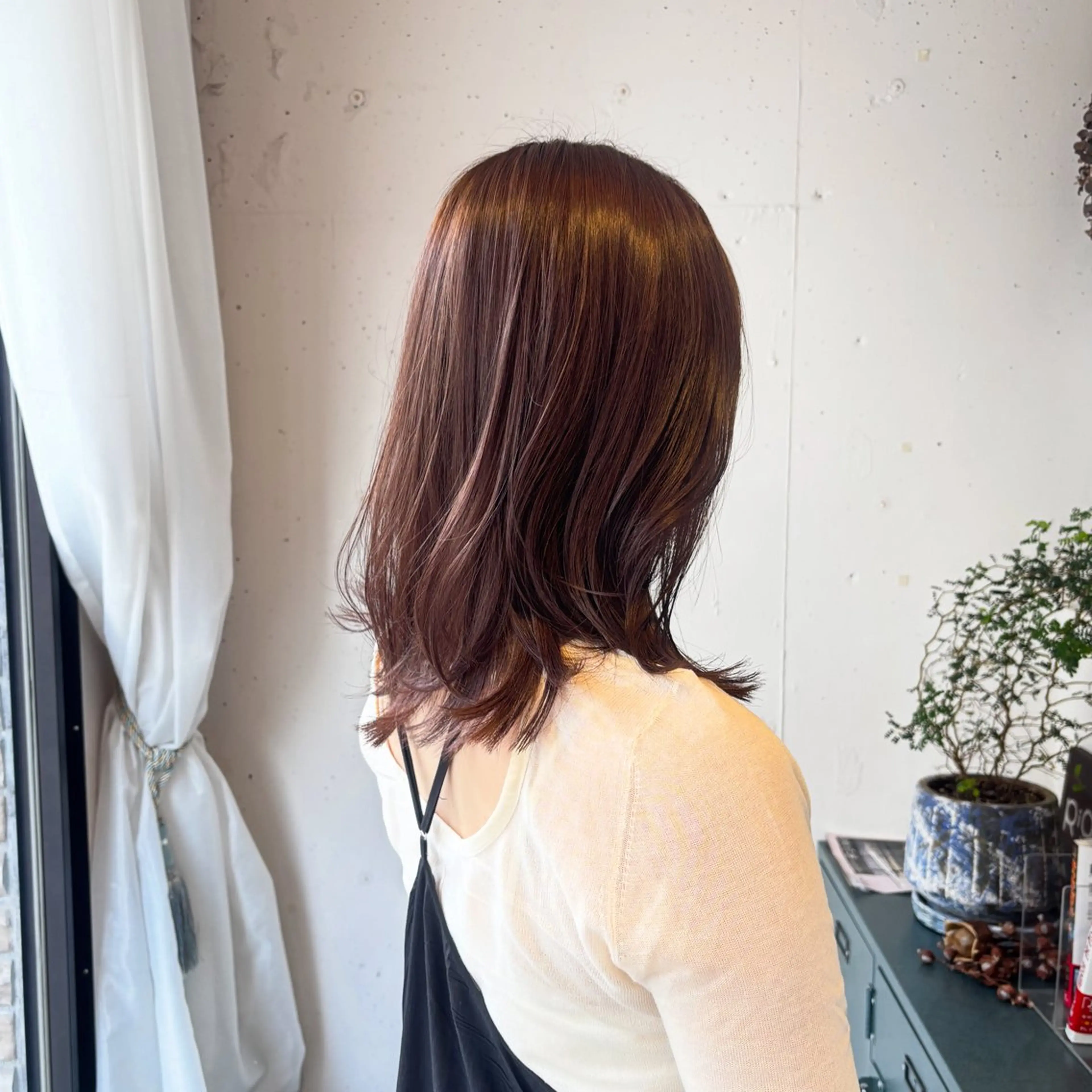 ミディアム カラー カット ヘアカラー トリートメント 🍒サクラ🍒 /透明感カラー/艶髪のヘアスタイル