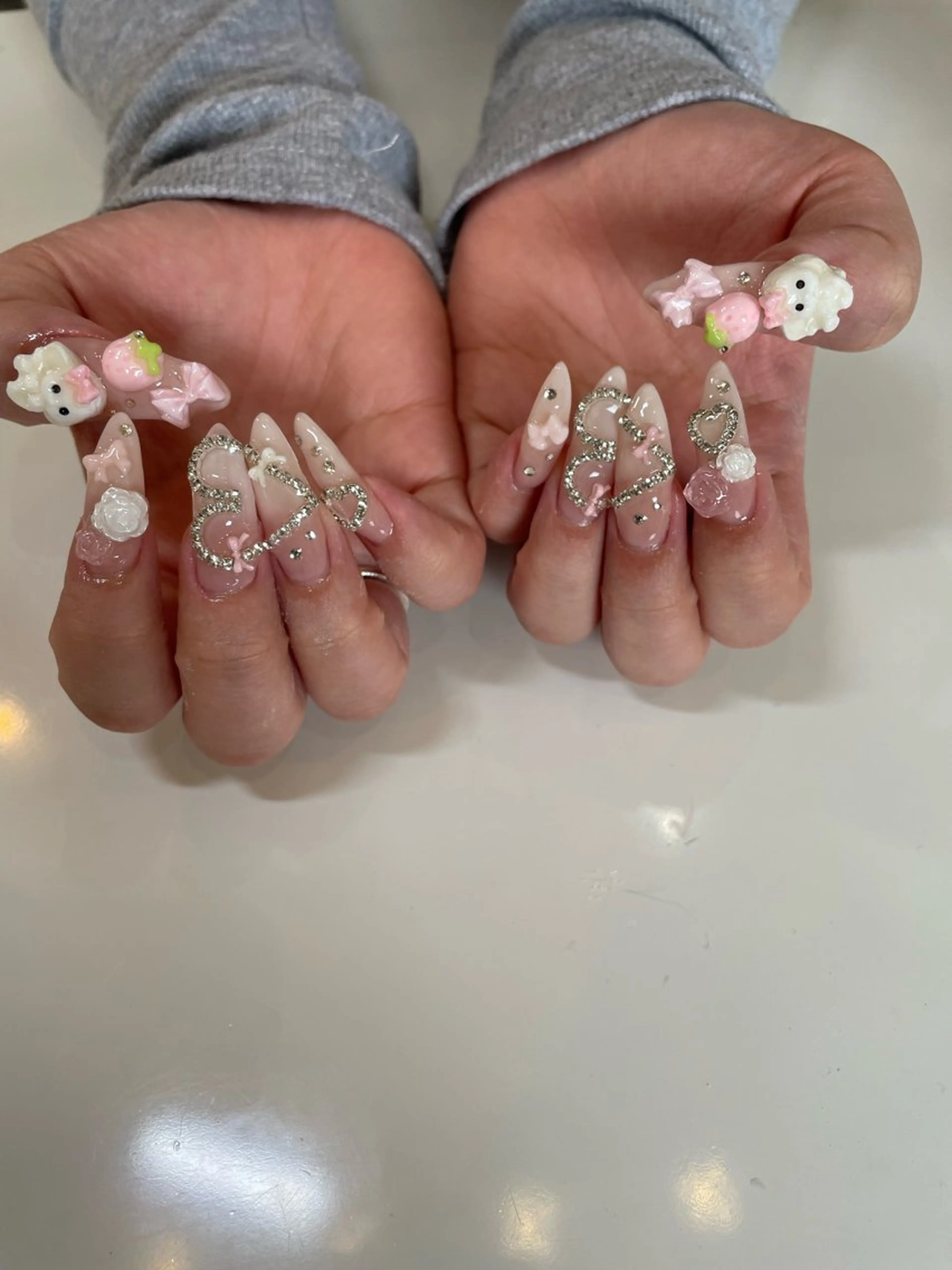 ネイル ハート Nail Salon Gummi.のネイルデザイン