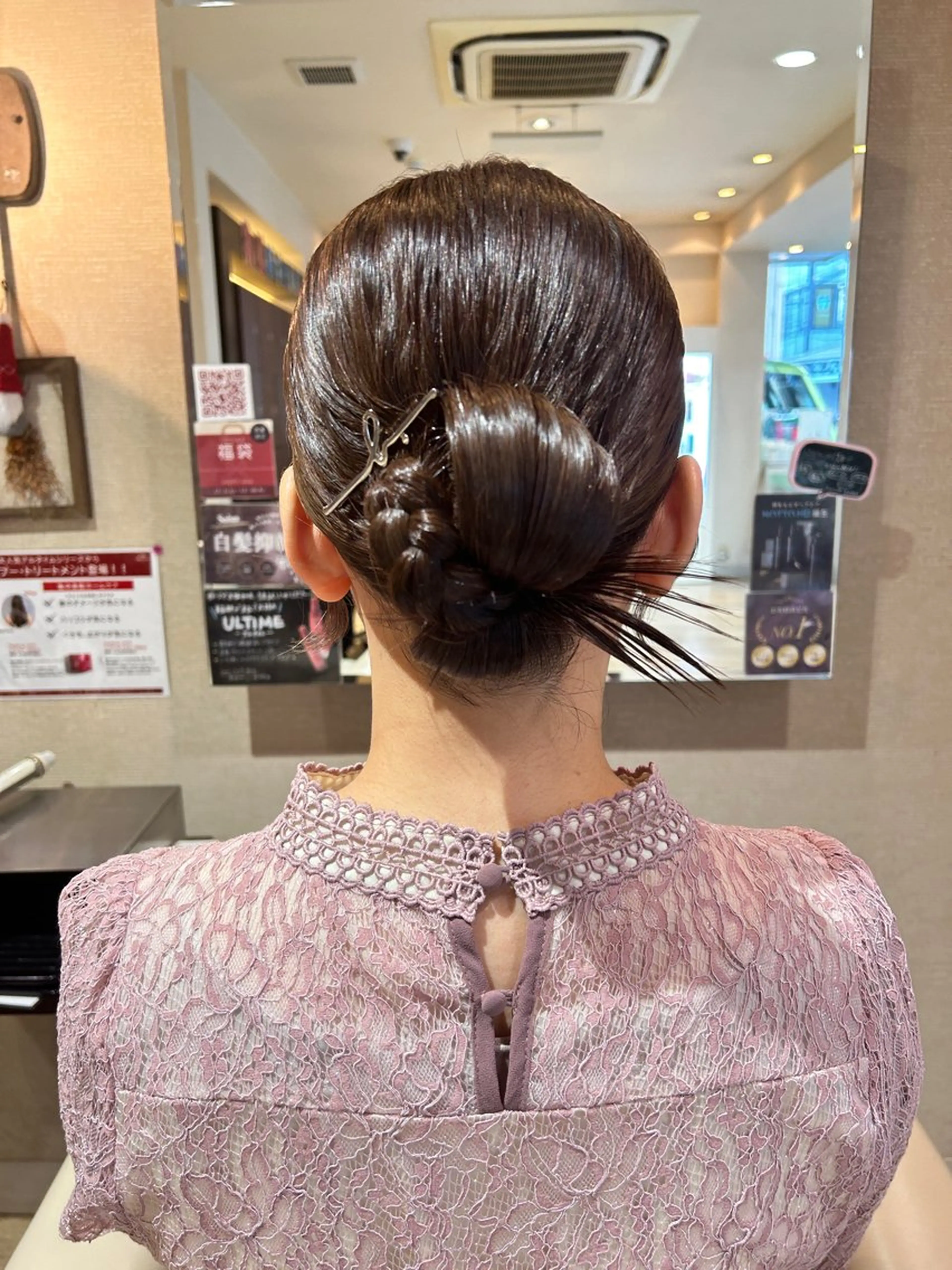 ミディアム ヘアセット わかまつ　ももみ 🕊️/顔周りカットのヘアスタイル