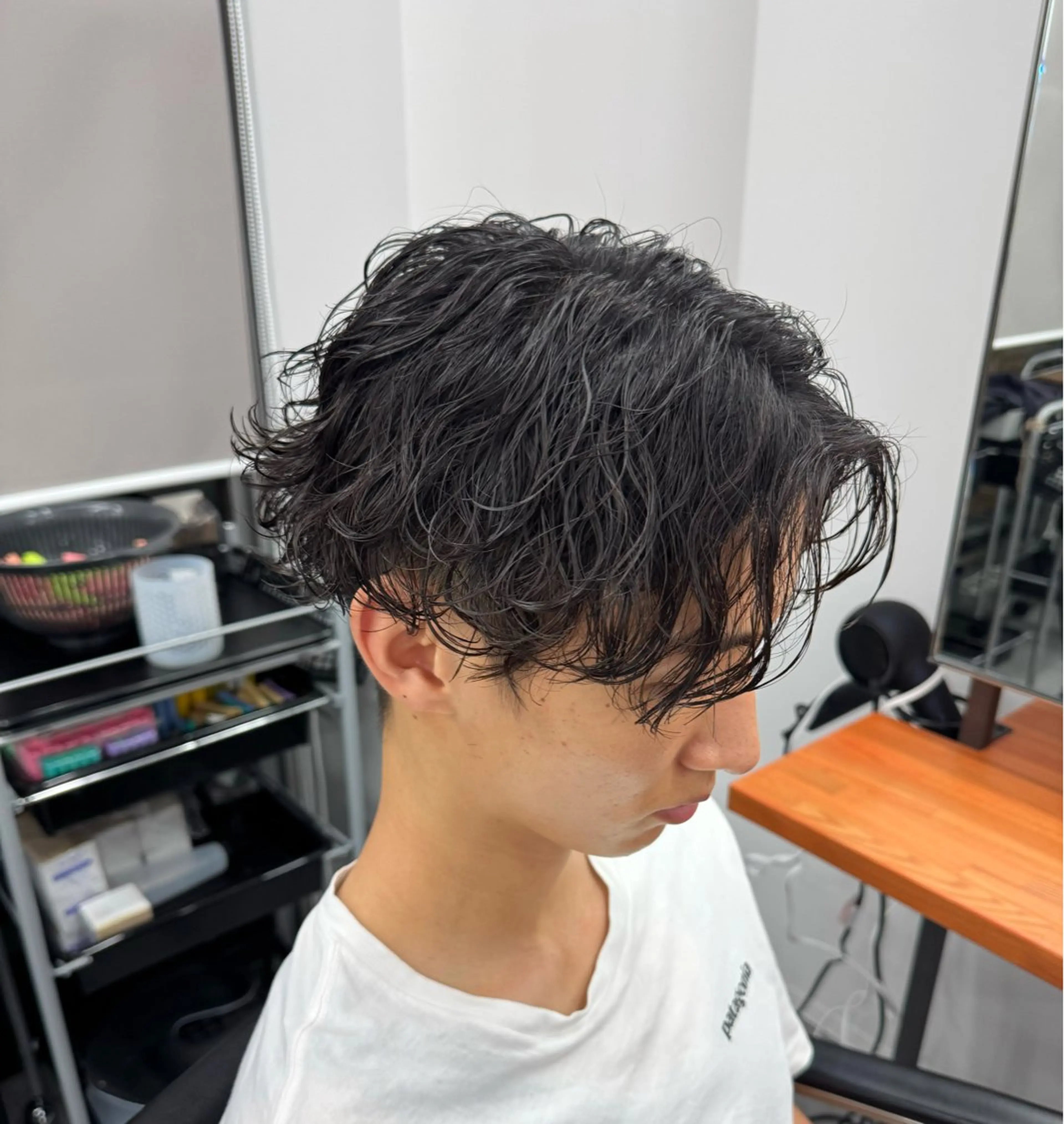 パーマ メンズ 金子勇希🔥パーマ 比率90%以上🔥のヘアスタイル