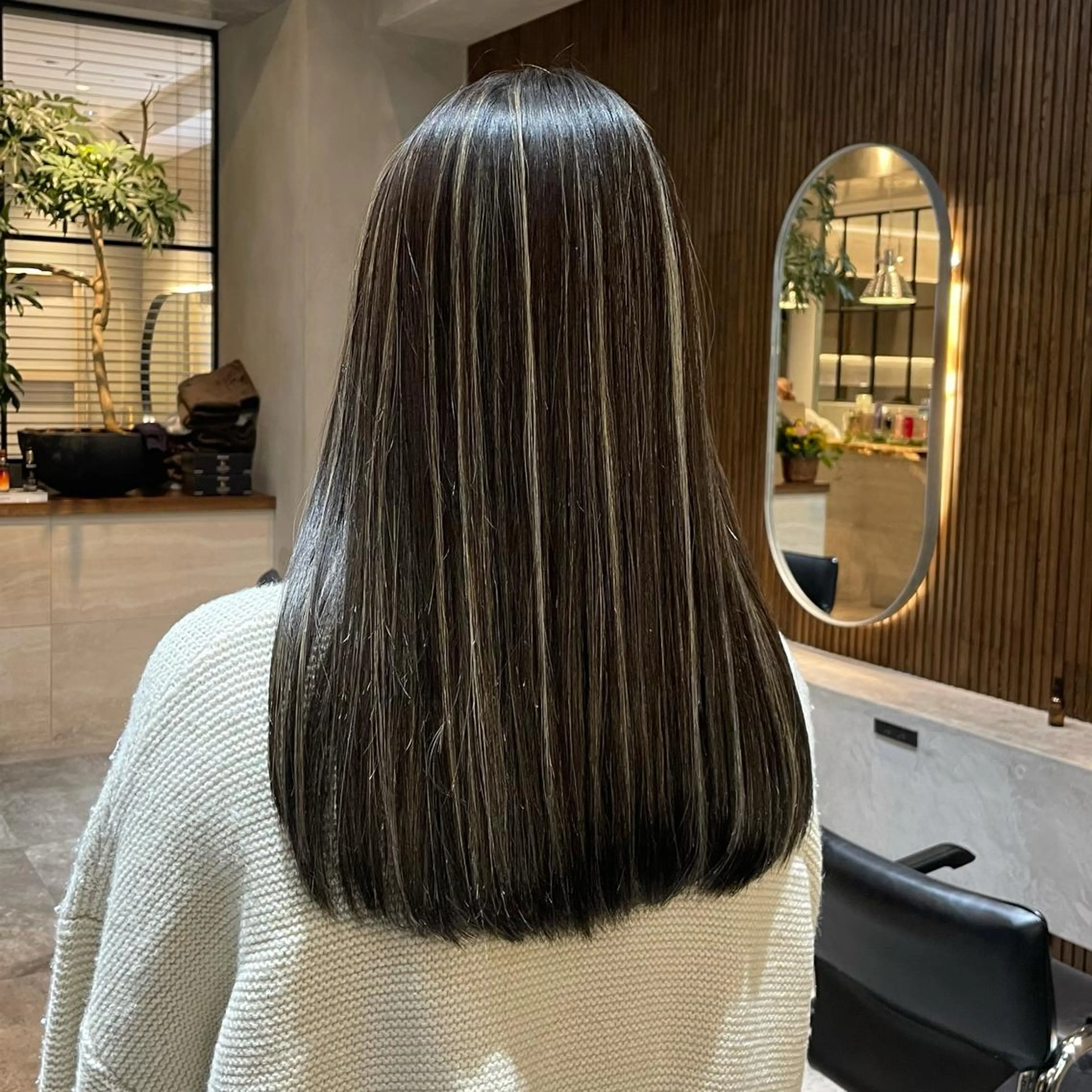 セミロング カラー ヘアカラー トリートメント HAVANA MIZUKIのヘアスタイル