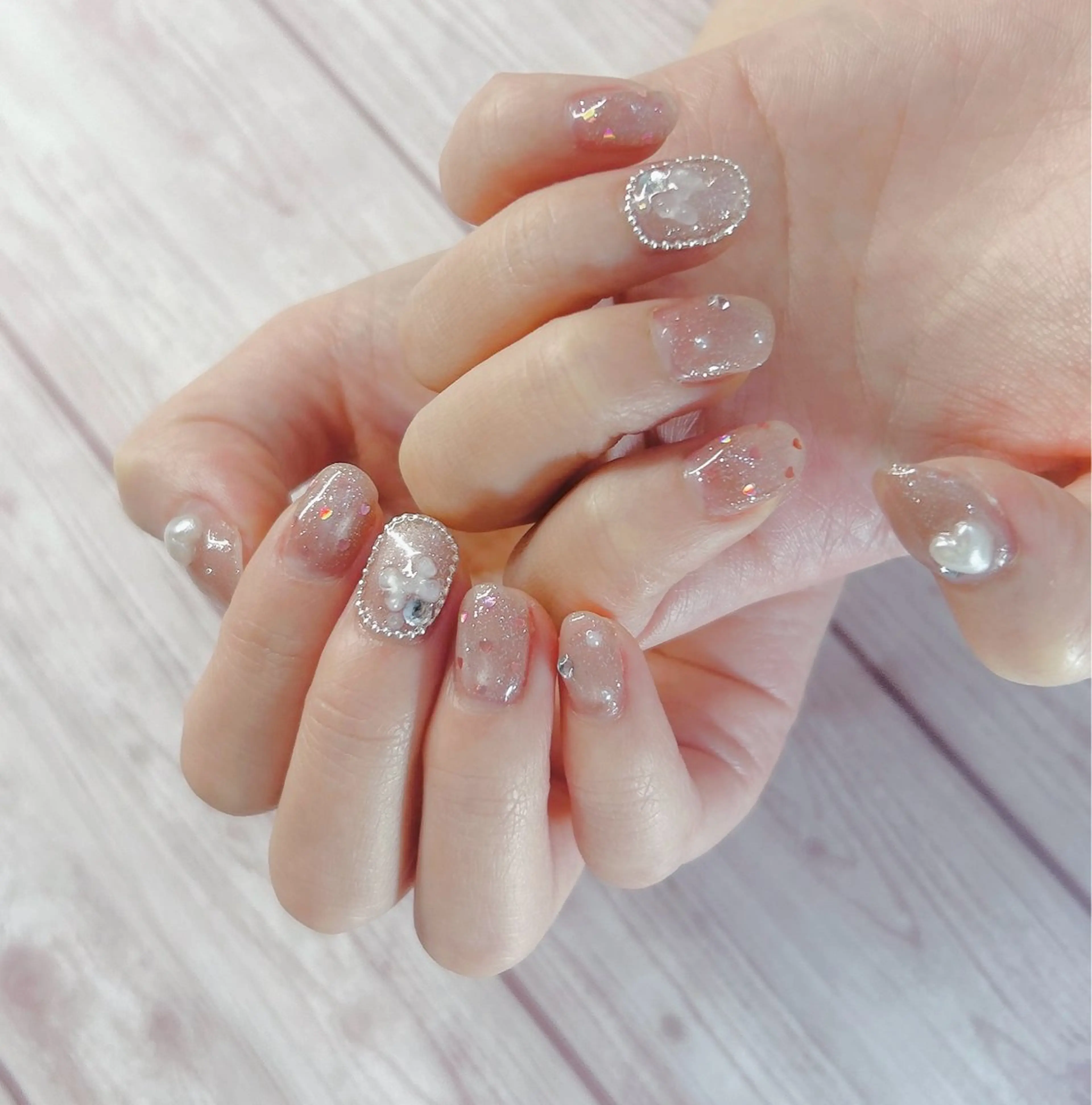 ネイル ショートネイル ワンホンネイル MYu Beauty Salon YURIのネイルデザイン