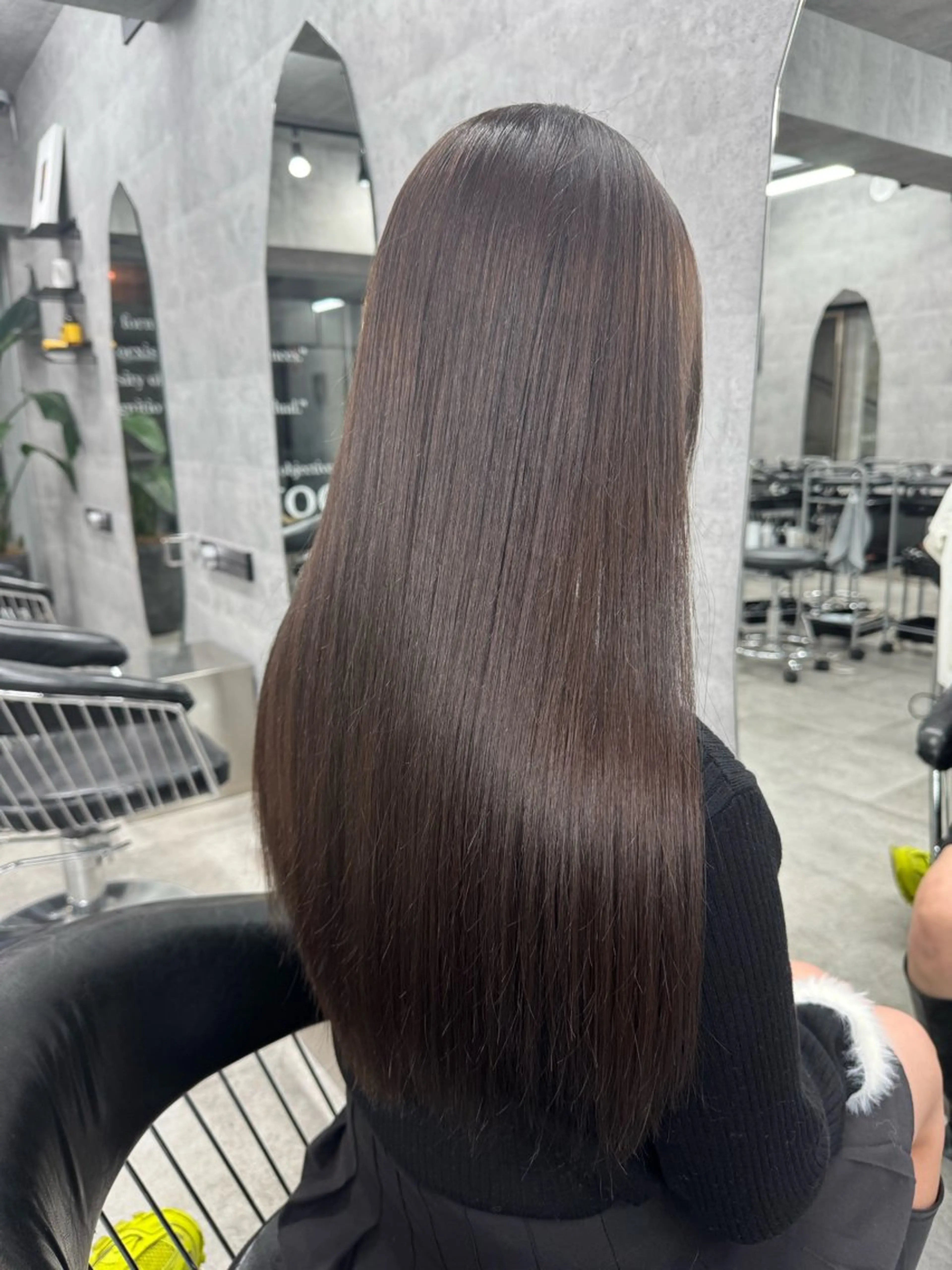 ロング カラー カット ヘアカラー トリートメント あなたのお悩み改善" You"💚❤️💛のヘアスタイル