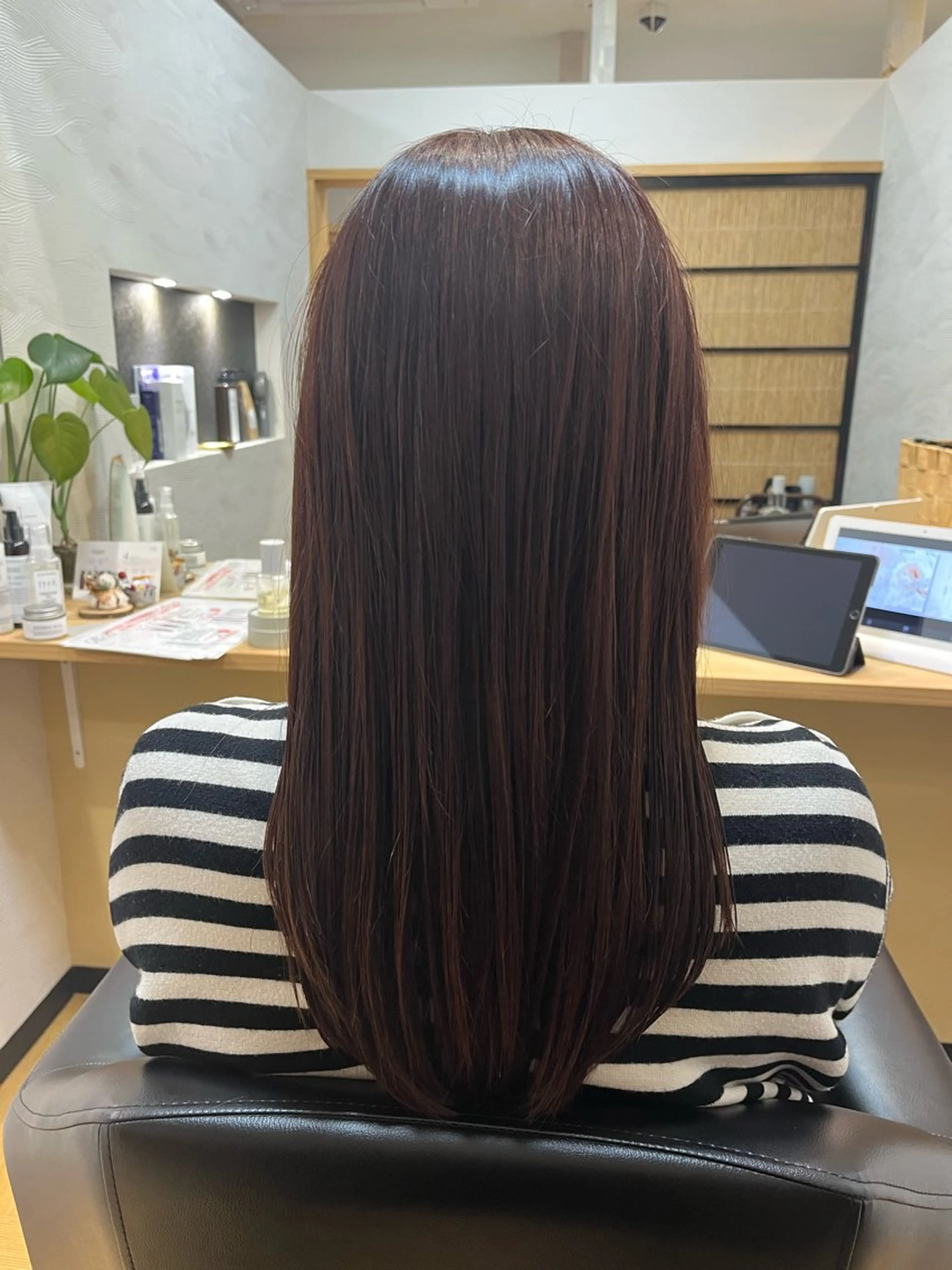 ロング 髪屋　こころ所属・PATINA 安成 実記のヘアスタイル