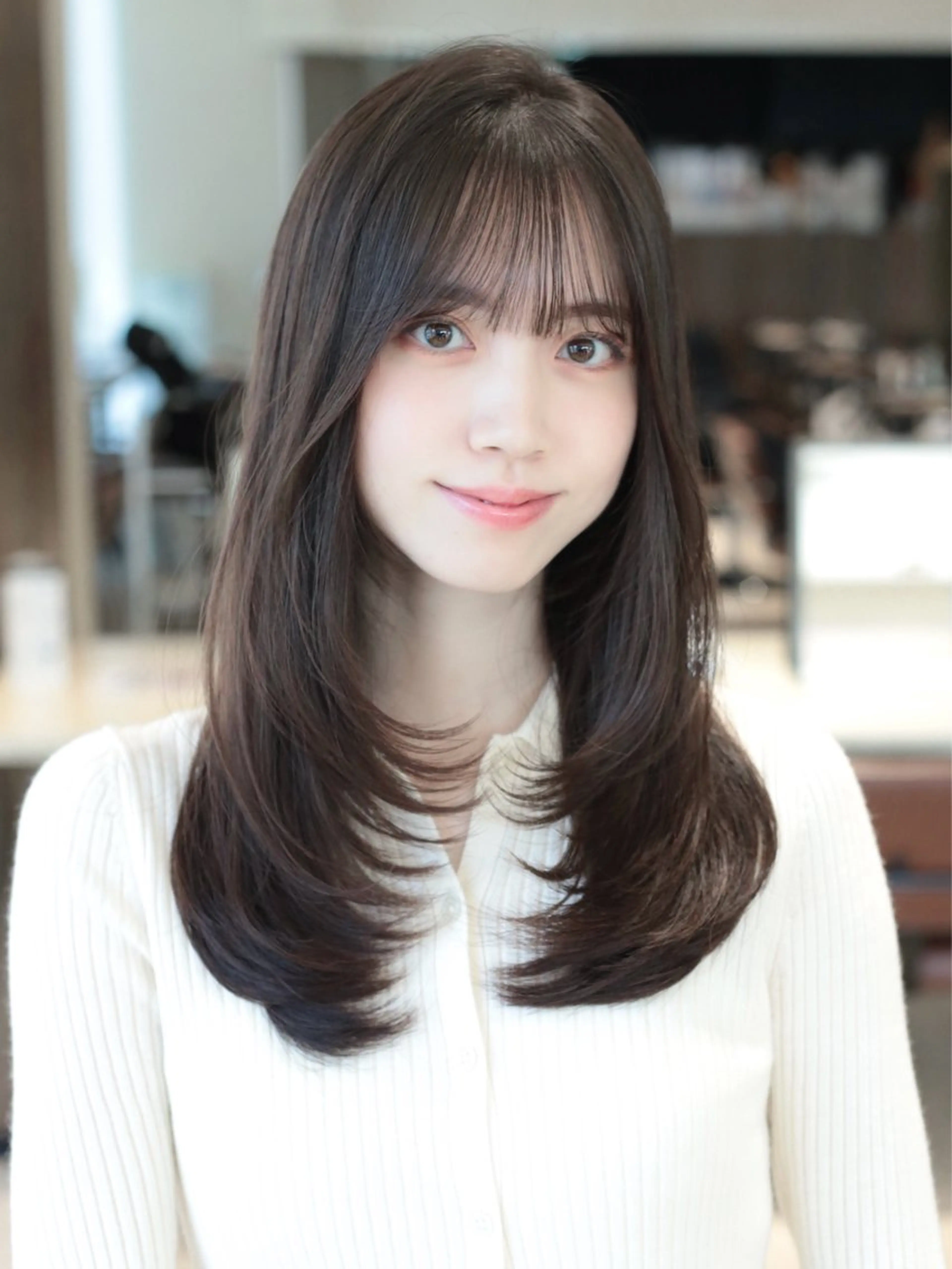 前髪・顔周りカット✂️＋巻き髪🤍の写真