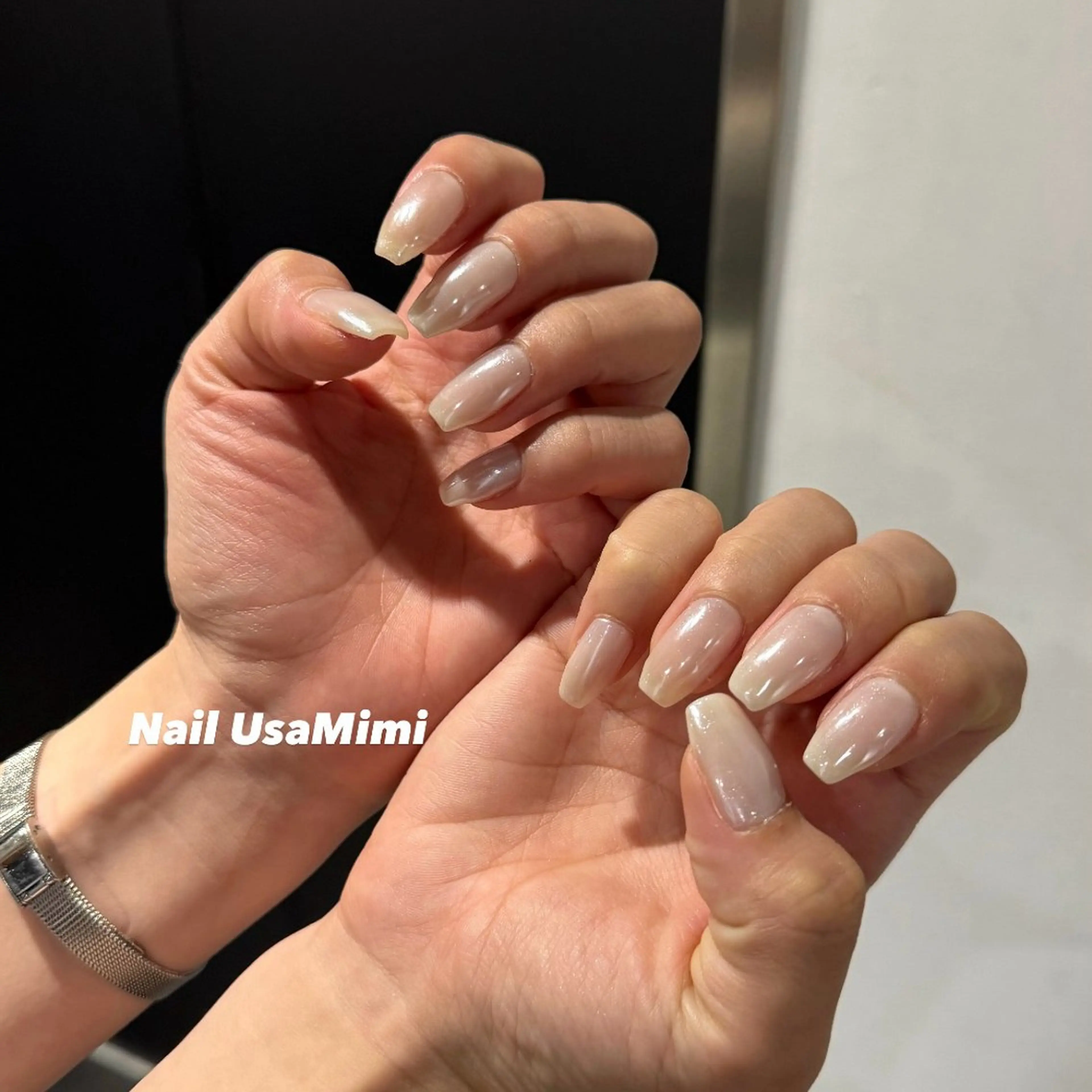 ネイル ジェルネイル グラデーション 韓国ネイル ラメ(グリッター) ラメグラデーション ハンドネイル 本町ネイルNail UsaMimiのネイルデザイン