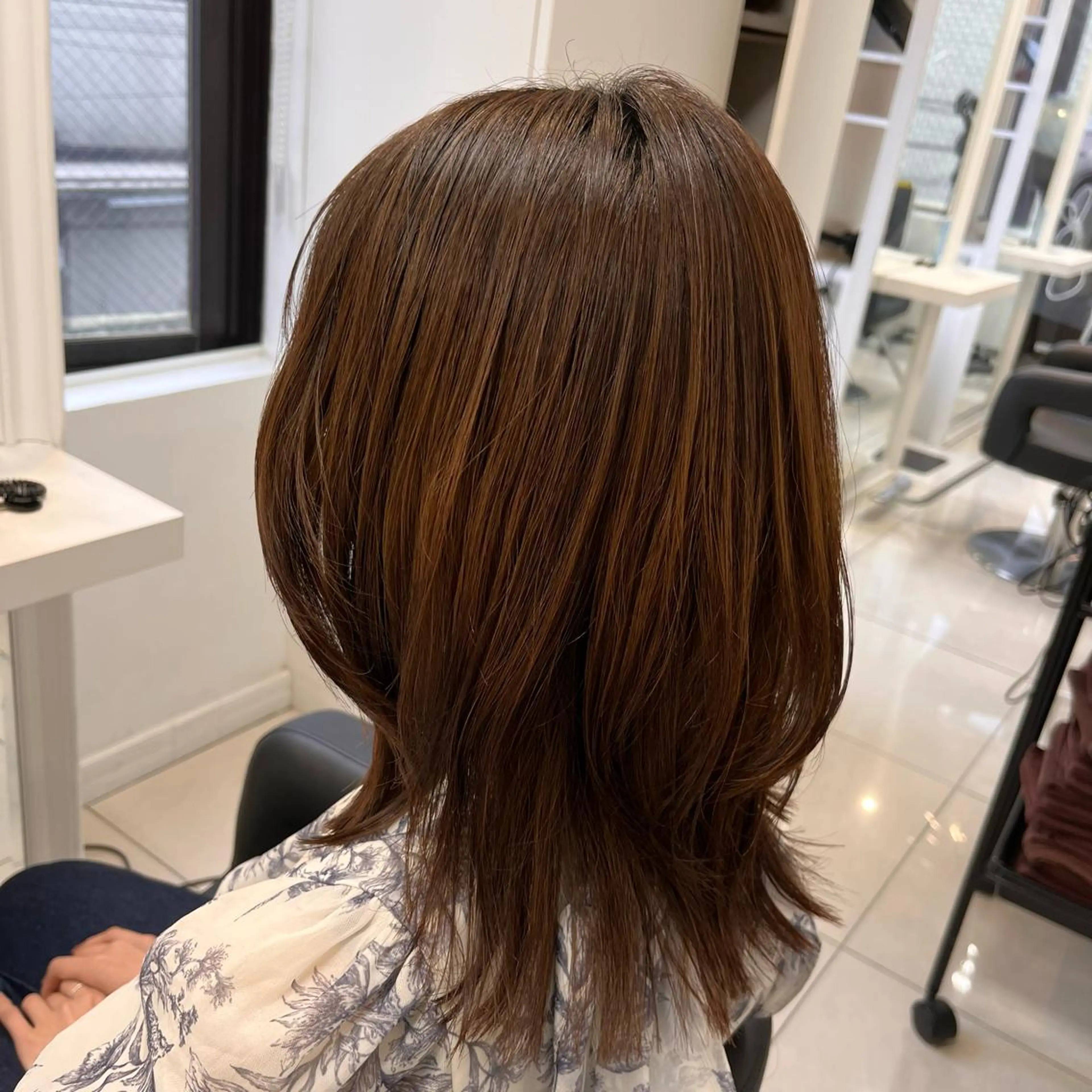 セミロング くびれヘア レイヤーカット カット メンズヘア専門🦊 RYOKAのヘアスタイル