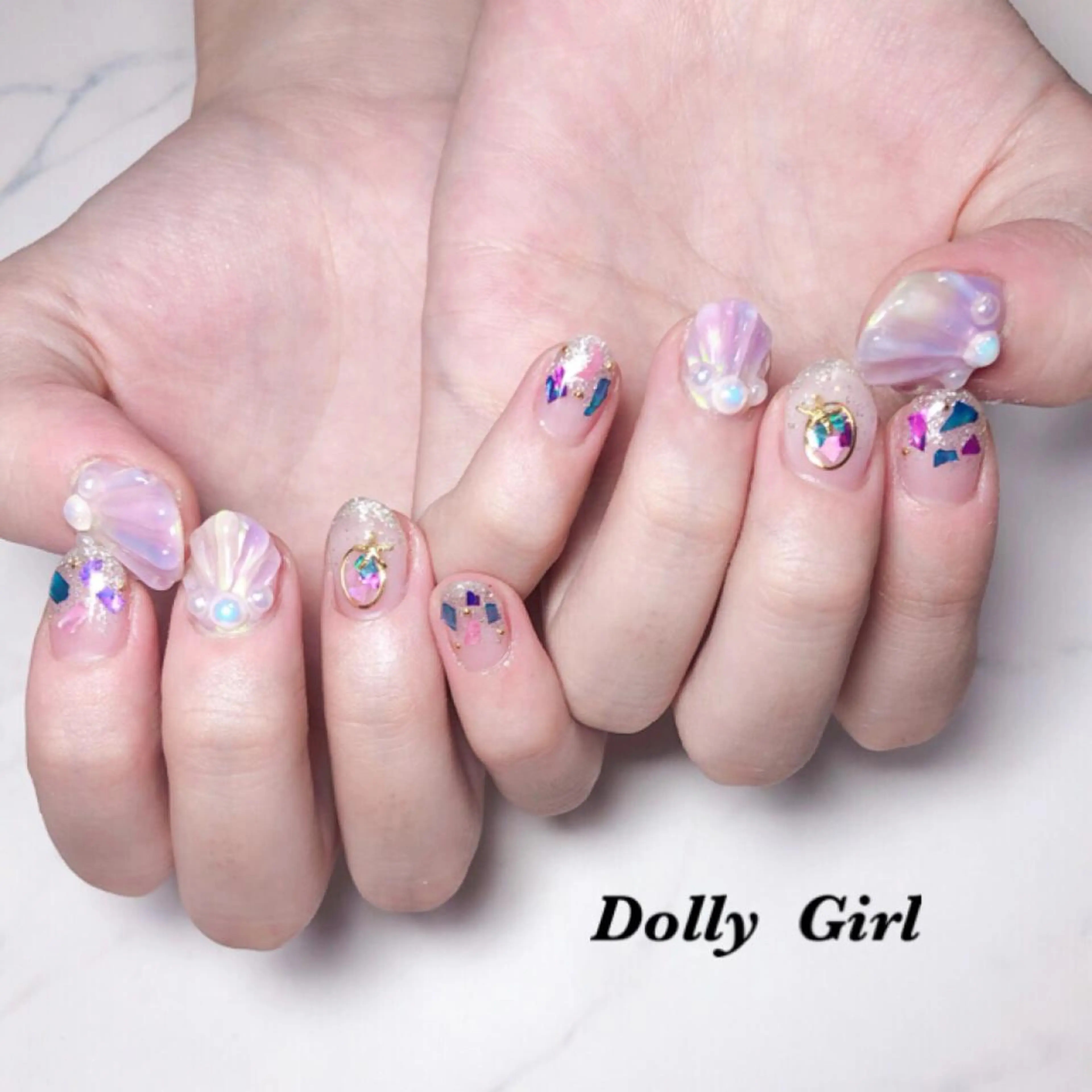 ネイル 個室ネイルサロンDolly Girl〜ドーリーガール〜所属・DollyGirl KYOKOのネイルデザイン
