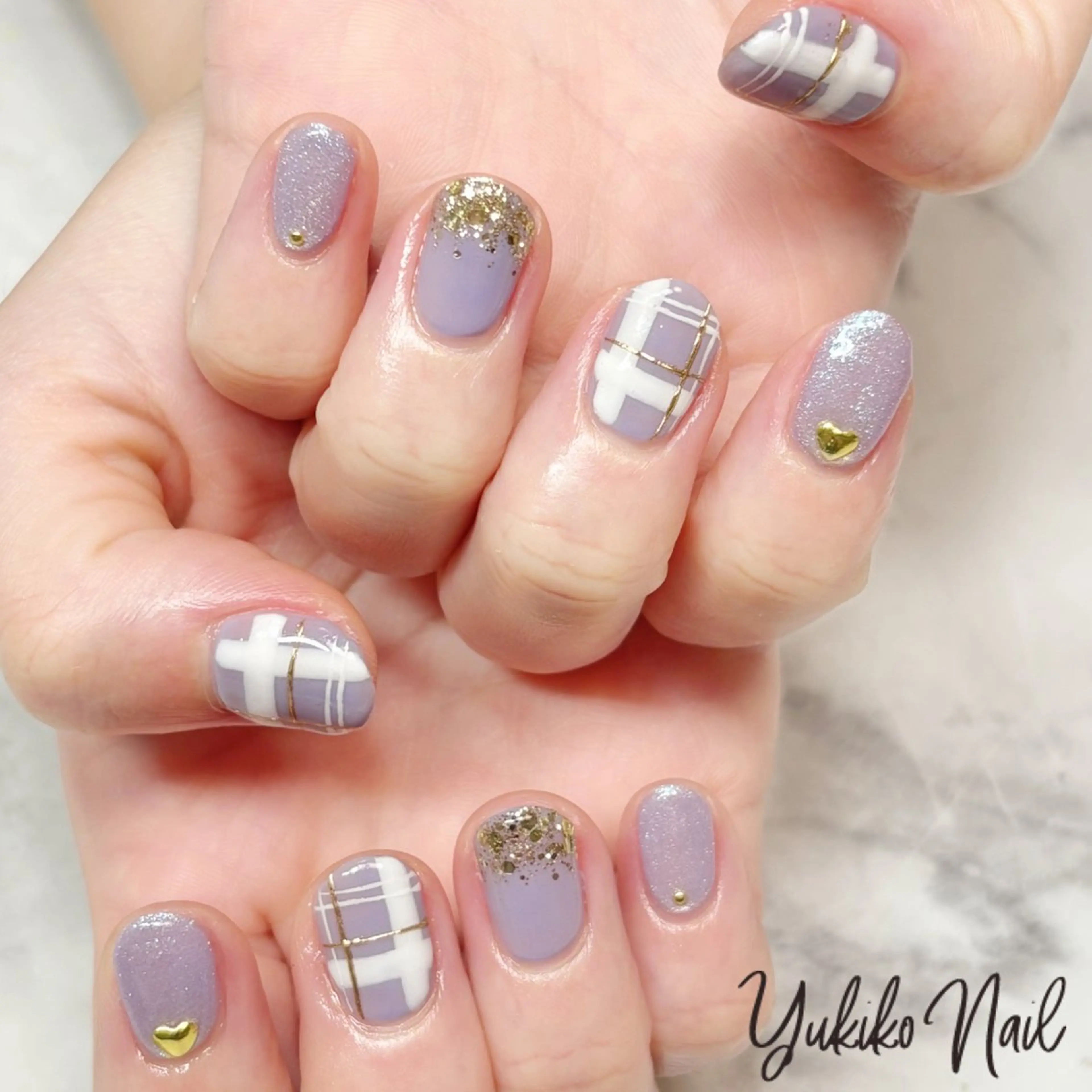 ネイル キラキラネイル パープル ハンドネイル ユキコ ネイルのネイルデザイン