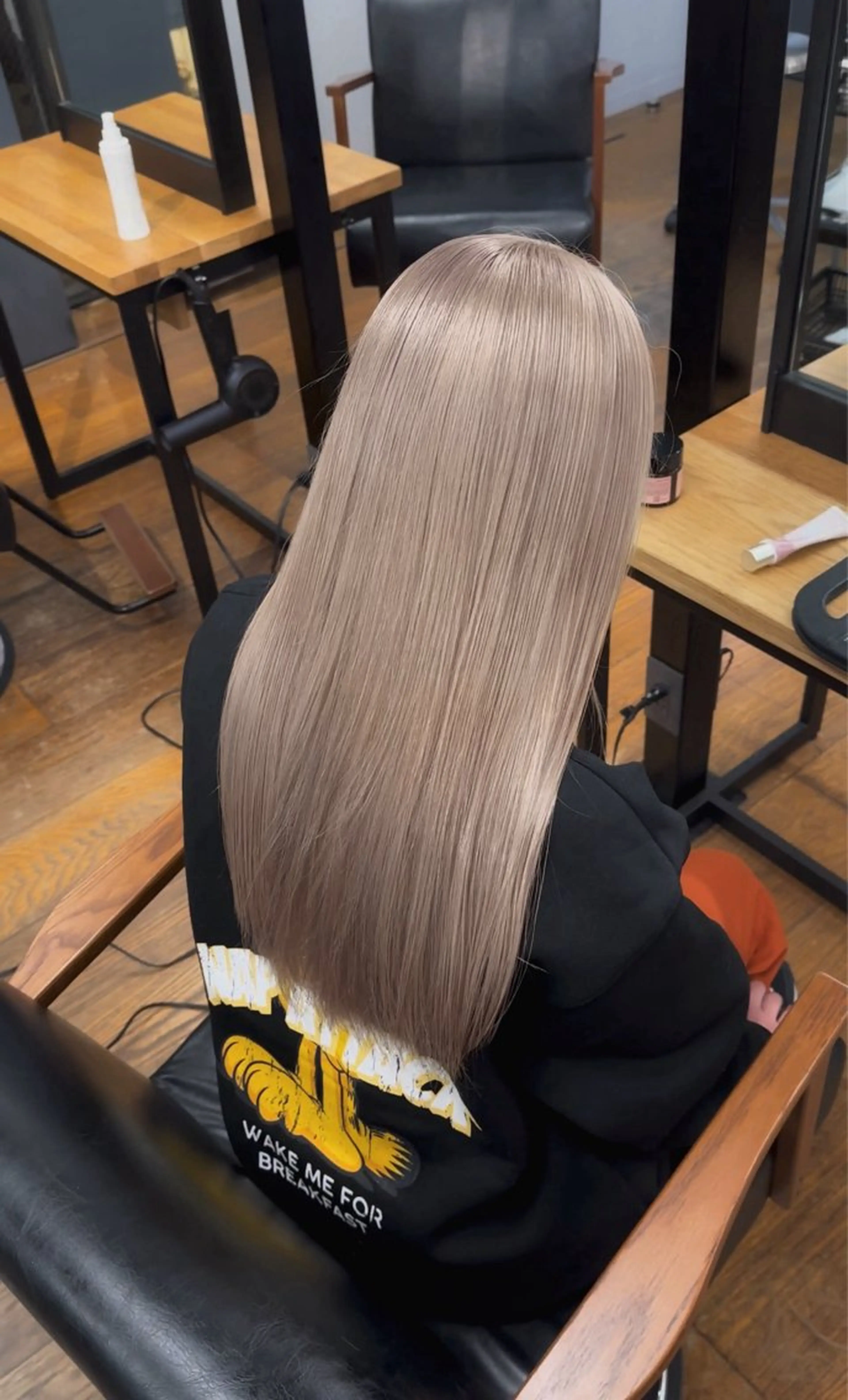 カラー 艶カラー／艶髪/川上 慶貴のヘアスタイル