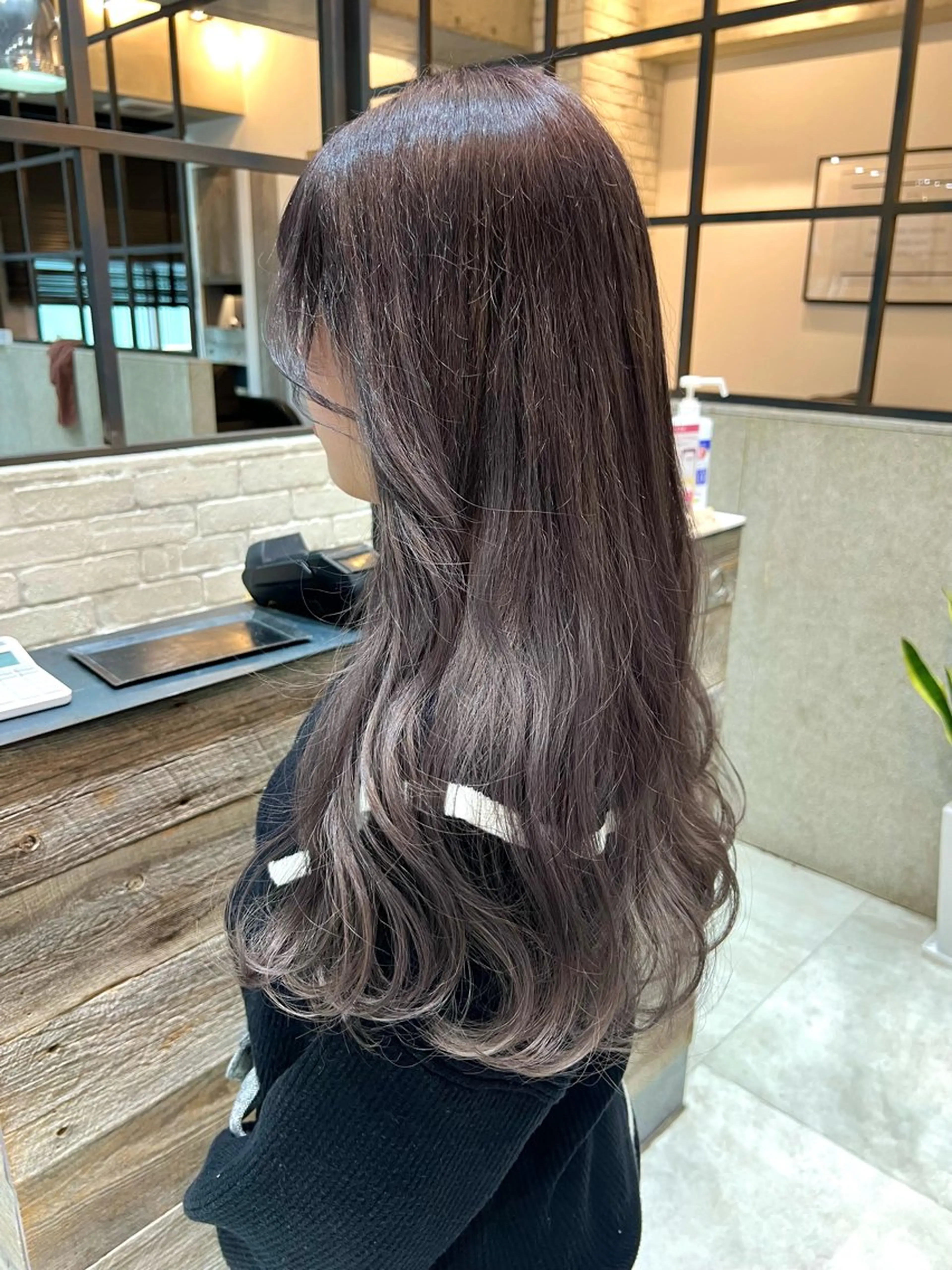 ロング カラー アディクシーカラー ブリーチ 透明感カラー グレージュ ヘアカラー 🌿ニュアンス/髪質 改善🌿Fukudaのヘアスタイル