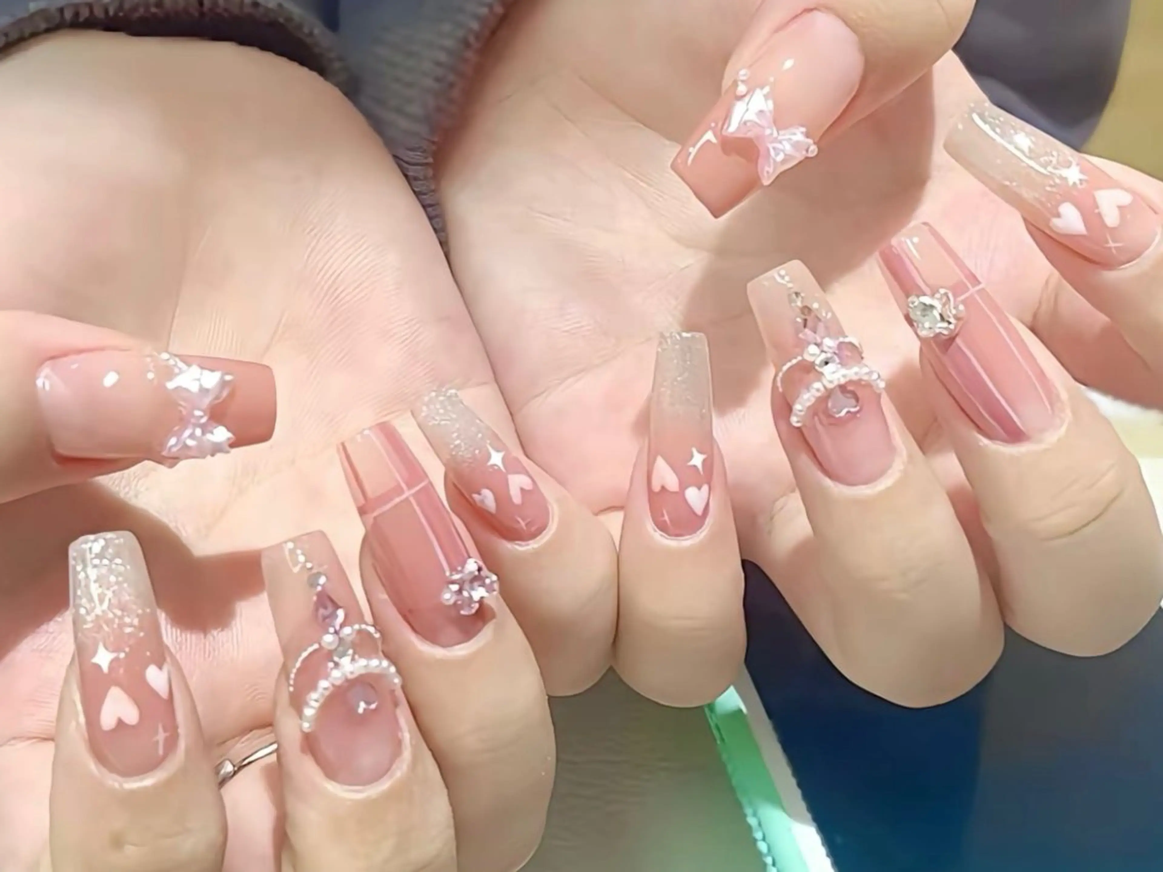 ネイル 長さ出し ジェルネイル キラキラネイル 大理石ネイル(マーブル) ニュアンスネイル Morpho nailのネイルデザイン