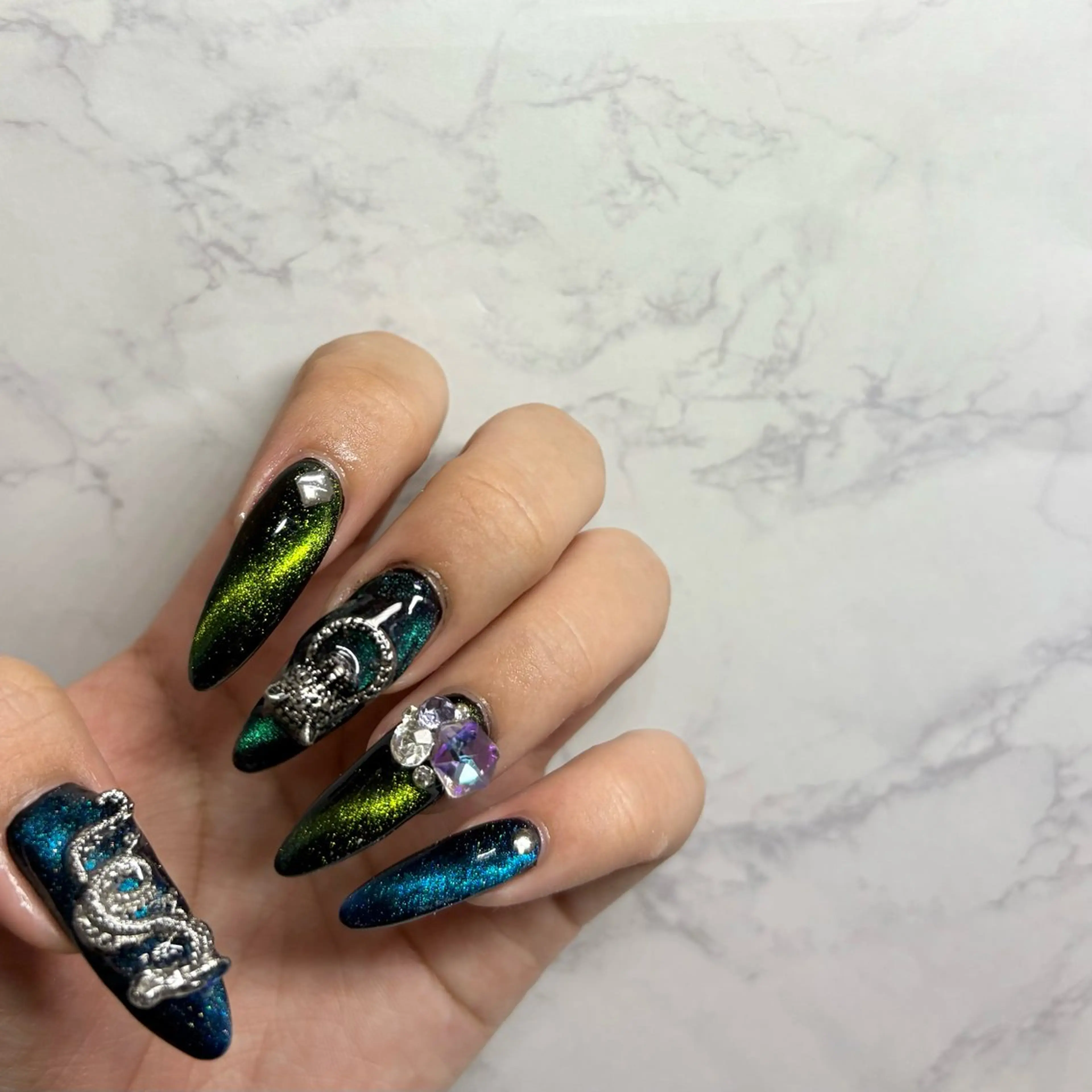 ネイル FELICE ﾌｪﾘｰﾁｪのネイルデザイン