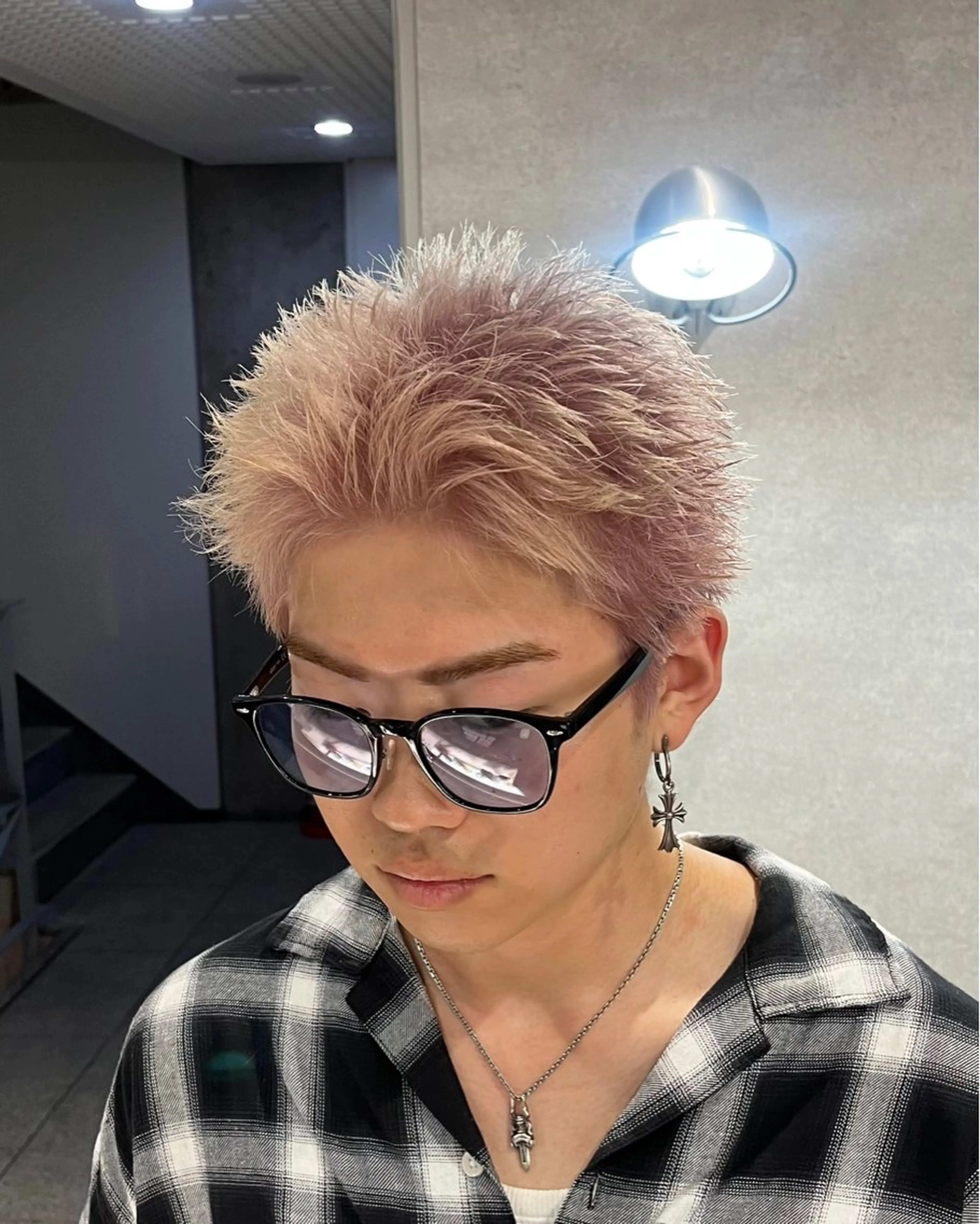 ショート カラー パーマ メンズ メンズハイトーン スパイキーショート ハイトーンカラー ショートヘア カット ヘアカラー 🔥メンズ 特化🔥菊水皐暉🔥のヘアスタイル