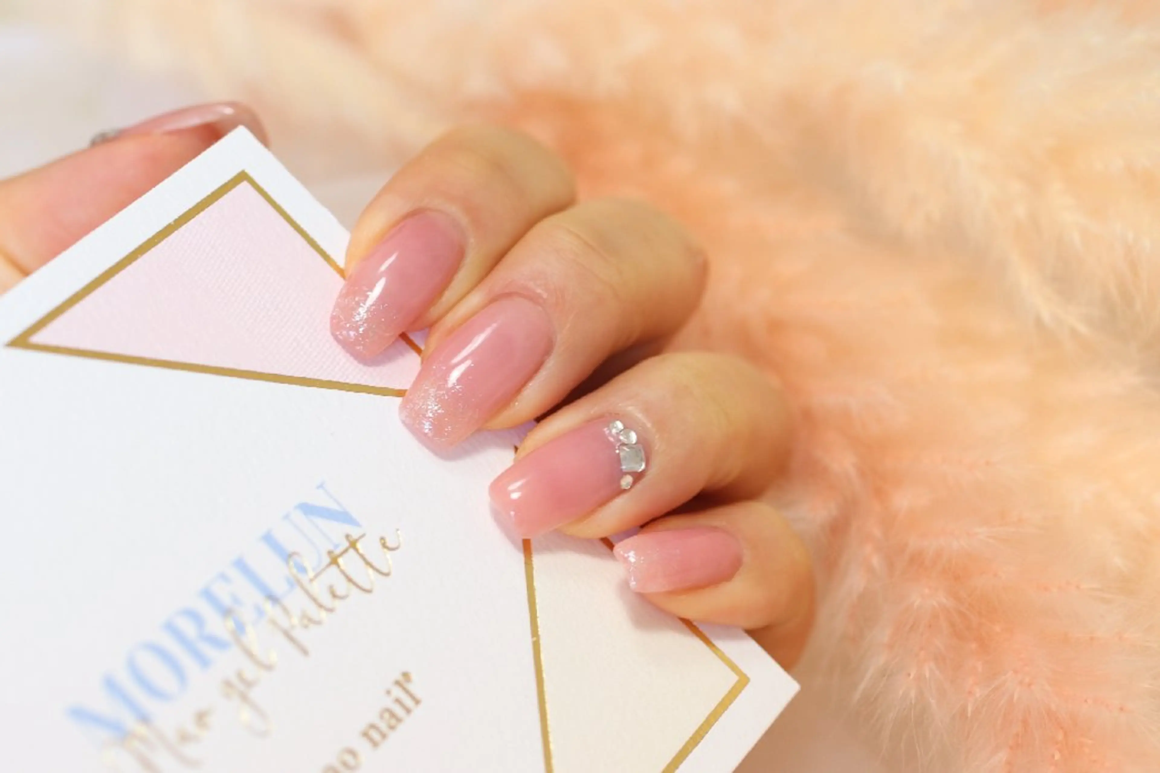 ネイル Lulu nail salon 南堀江店所属・西村 あやかのネイルデザイン