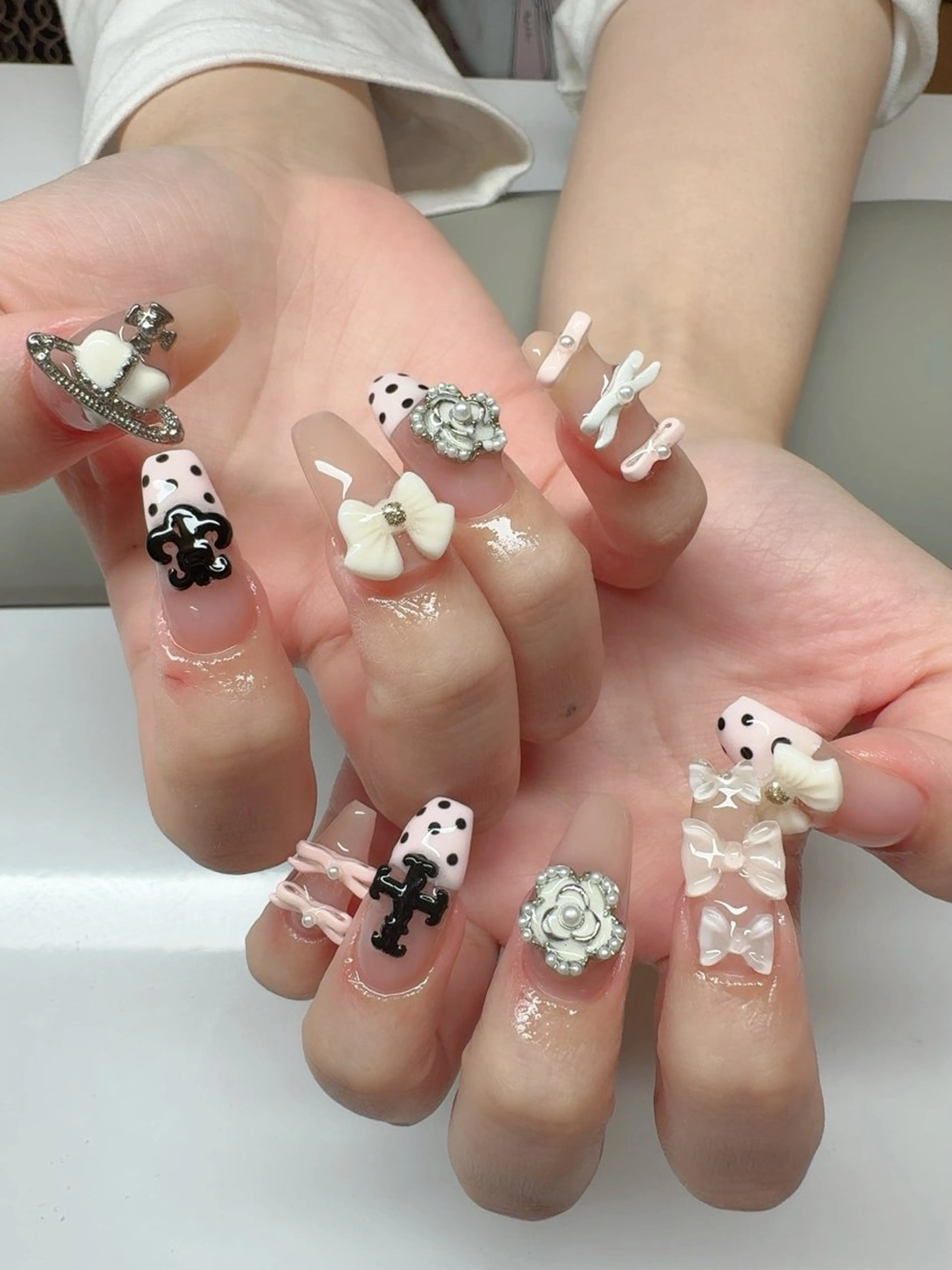 ネイル Tina ネイル（難波）のネイルデザイン