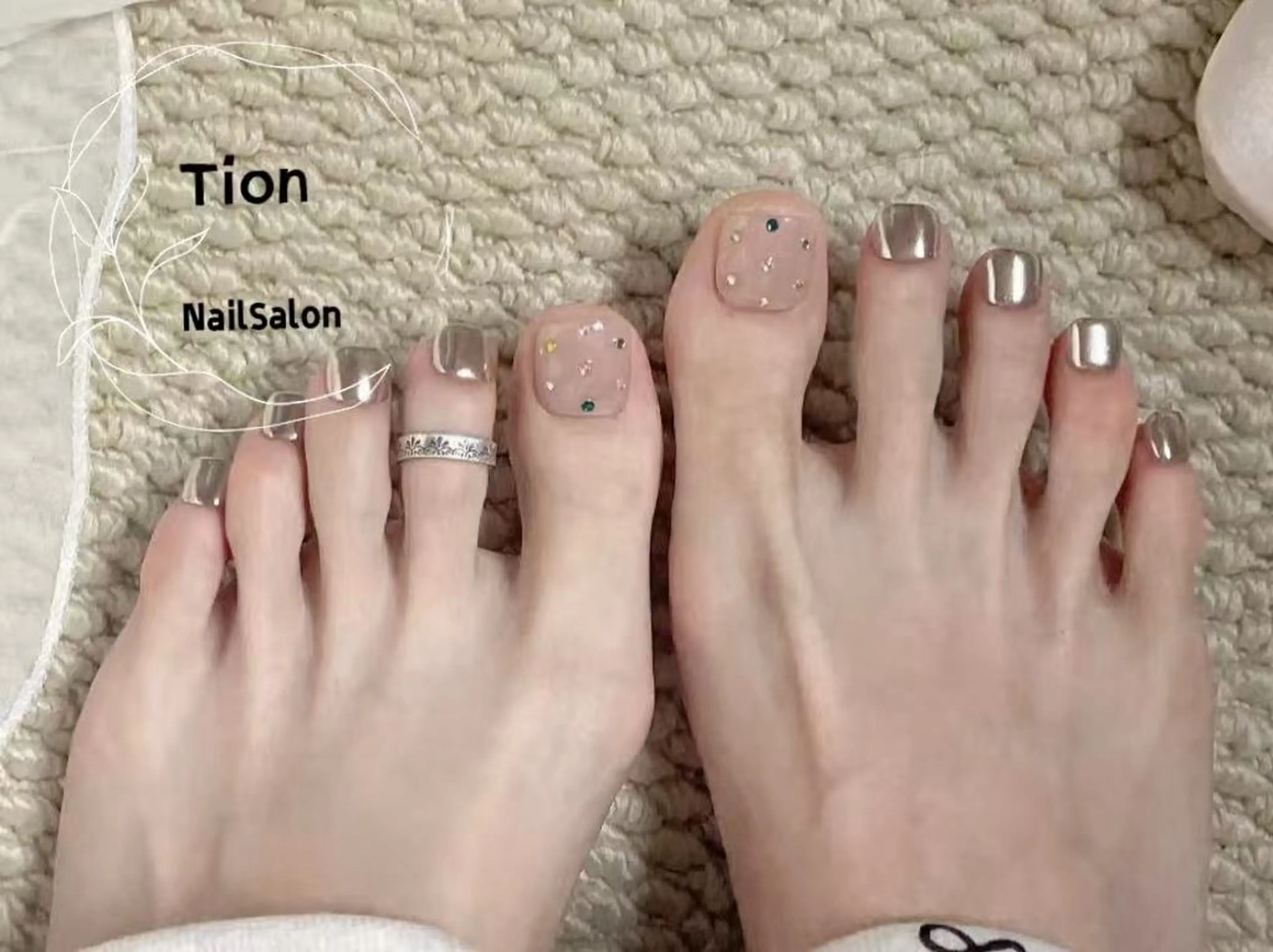 ネイル チークネイル 長さ出し フットネイル フレンチネイル ジェルネイル Nailsalon Tion武蔵小杉店のネイルデザイン