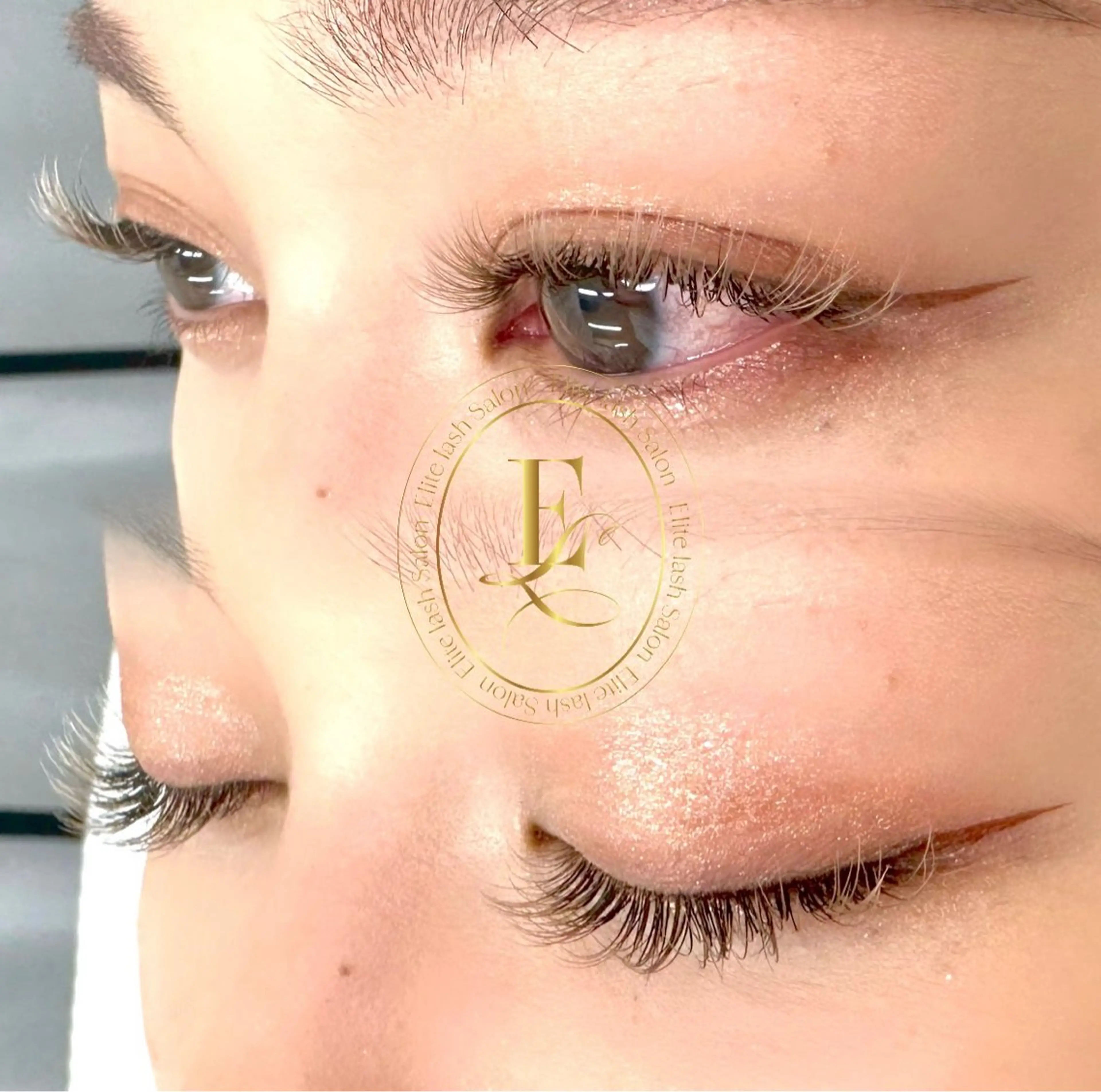 マツエク・マツパ 付け放題 フラットラッシュ eyelash salon mieux所属・mieux 🐏はるか🐏のマツエク・マツパデザイン