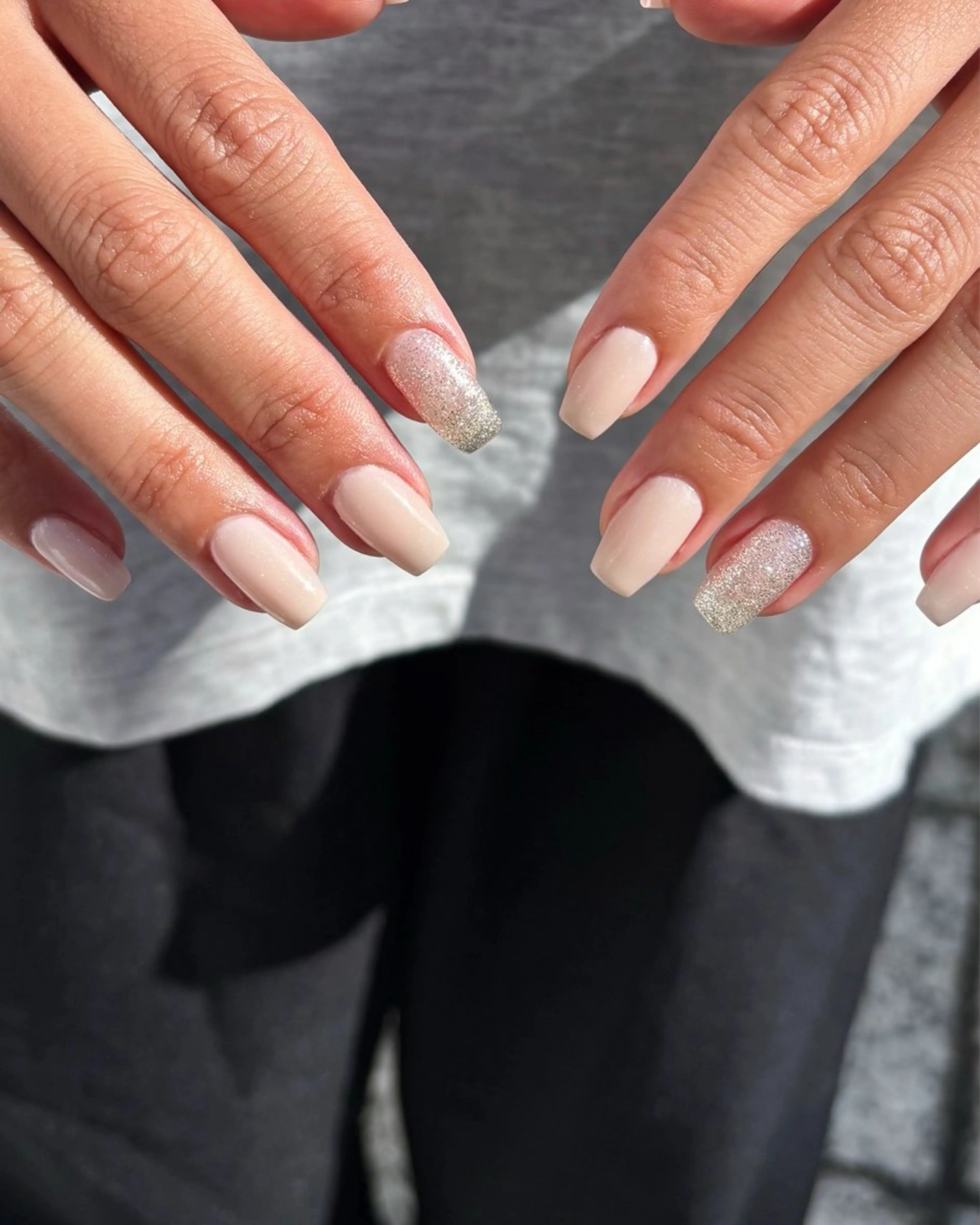 ネイル キラキラネイル ラメ(グリッター) ピンク ハンドネイル T. Rikoのネイルデザイン