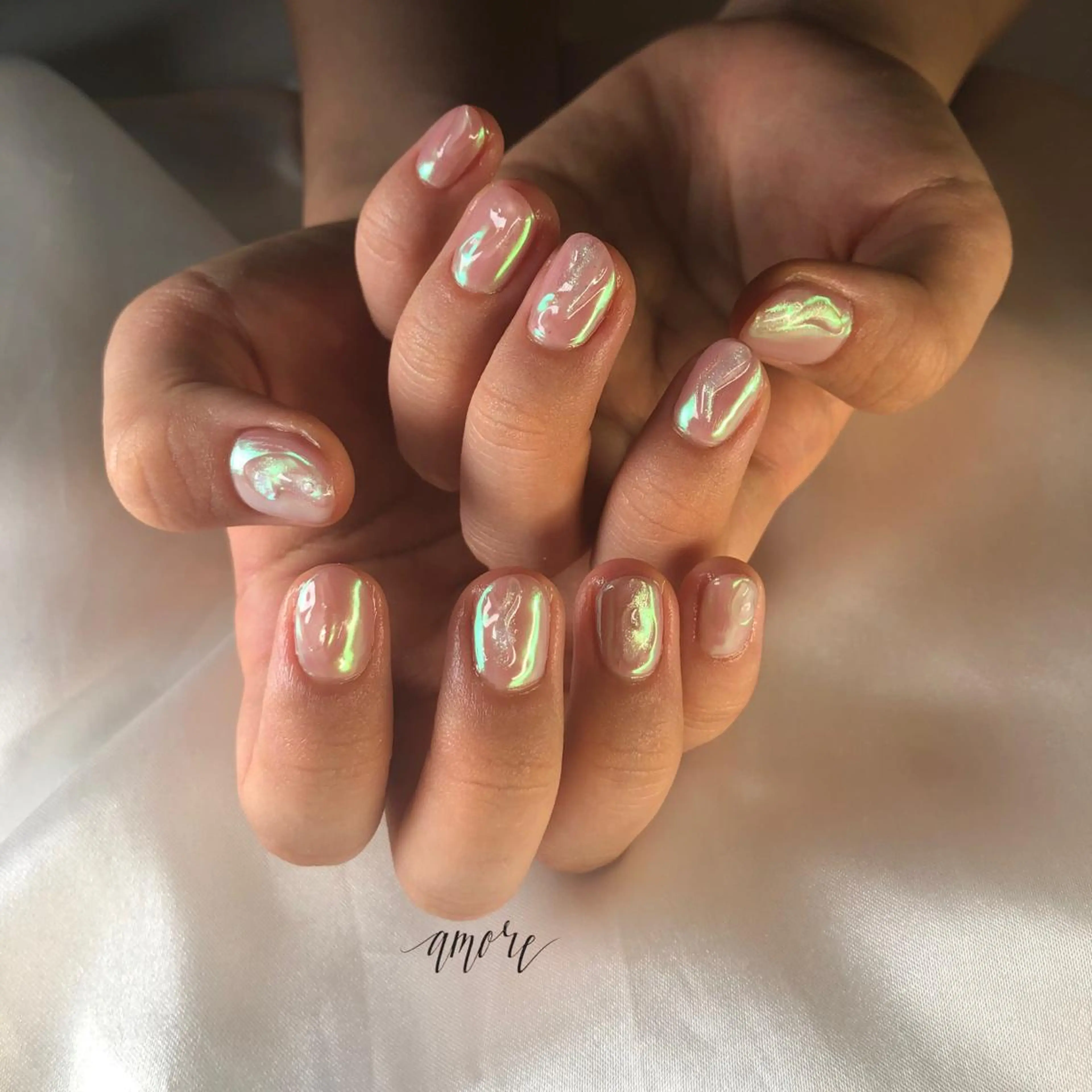 ネイル アートネイル ジェルネイル 氷ネイル・うるうるネイル マグネットネイル ミラーネイル You kyehwaのネイルデザイン