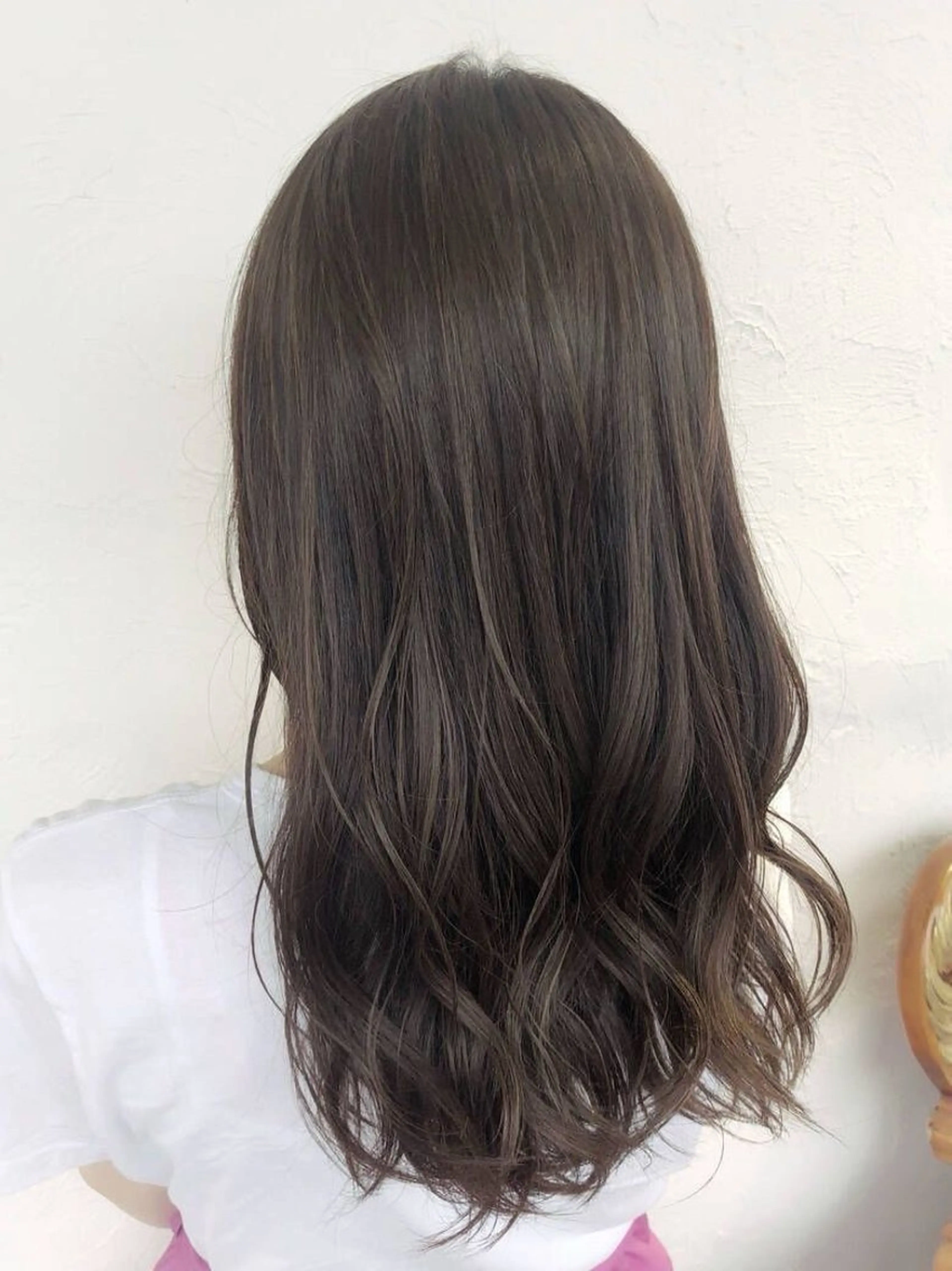 カラー 透明感カラー グレージュ シアーグレージュ ももか／ VISAGE dioのヘアスタイル