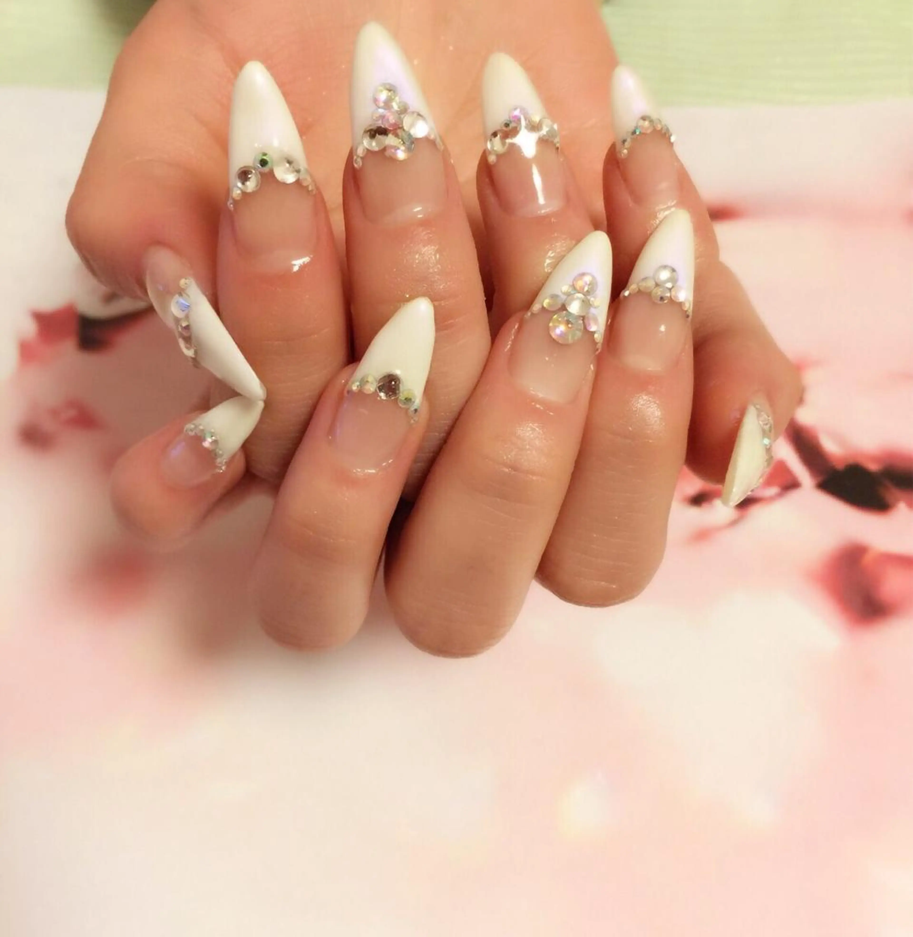 ネイル フレンチネイル 逆フレンチ スカルプネイル a yakaのネイルデザイン