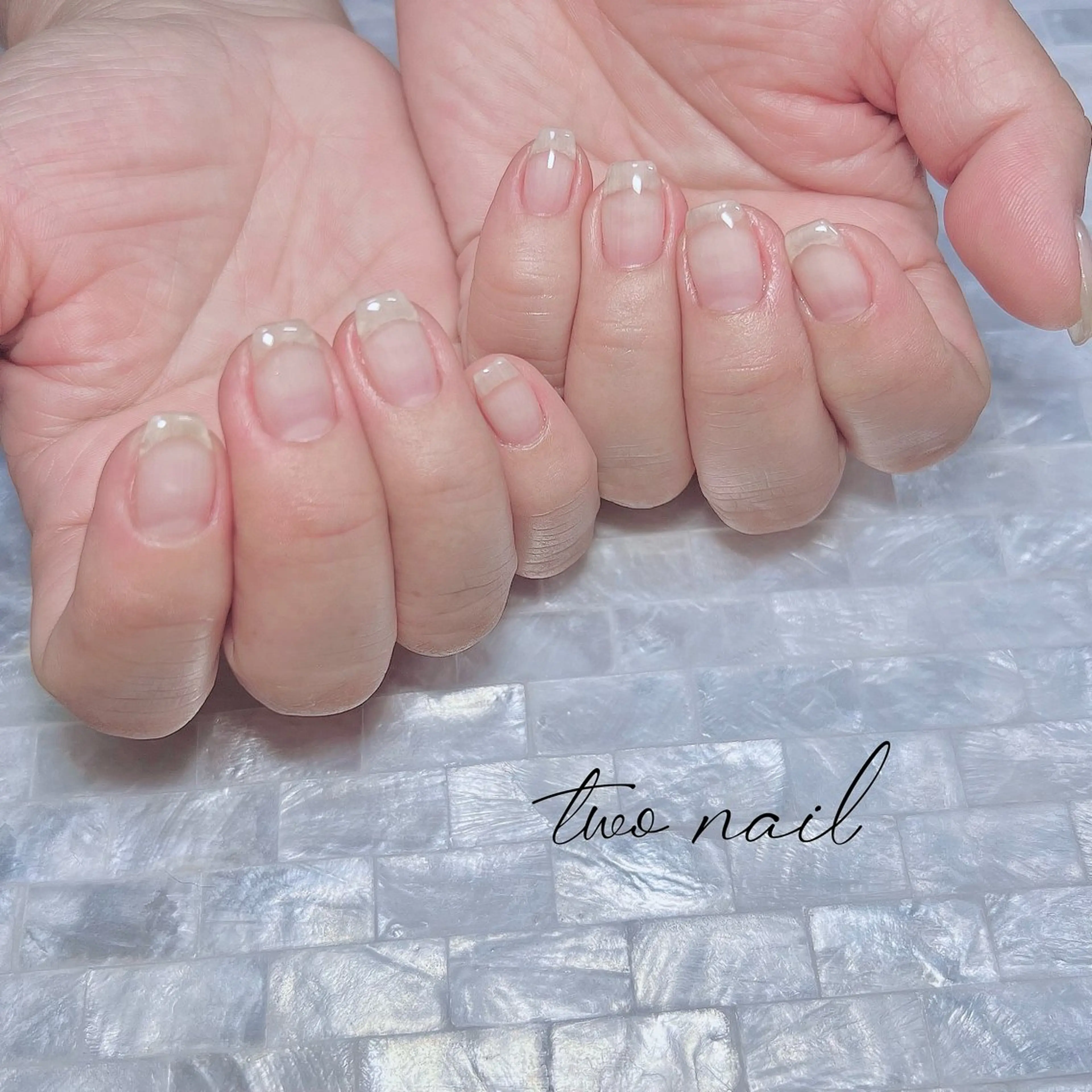 ネイル ネイルチップ ホワイト ハンドネイル two nailのネイルデザイン
