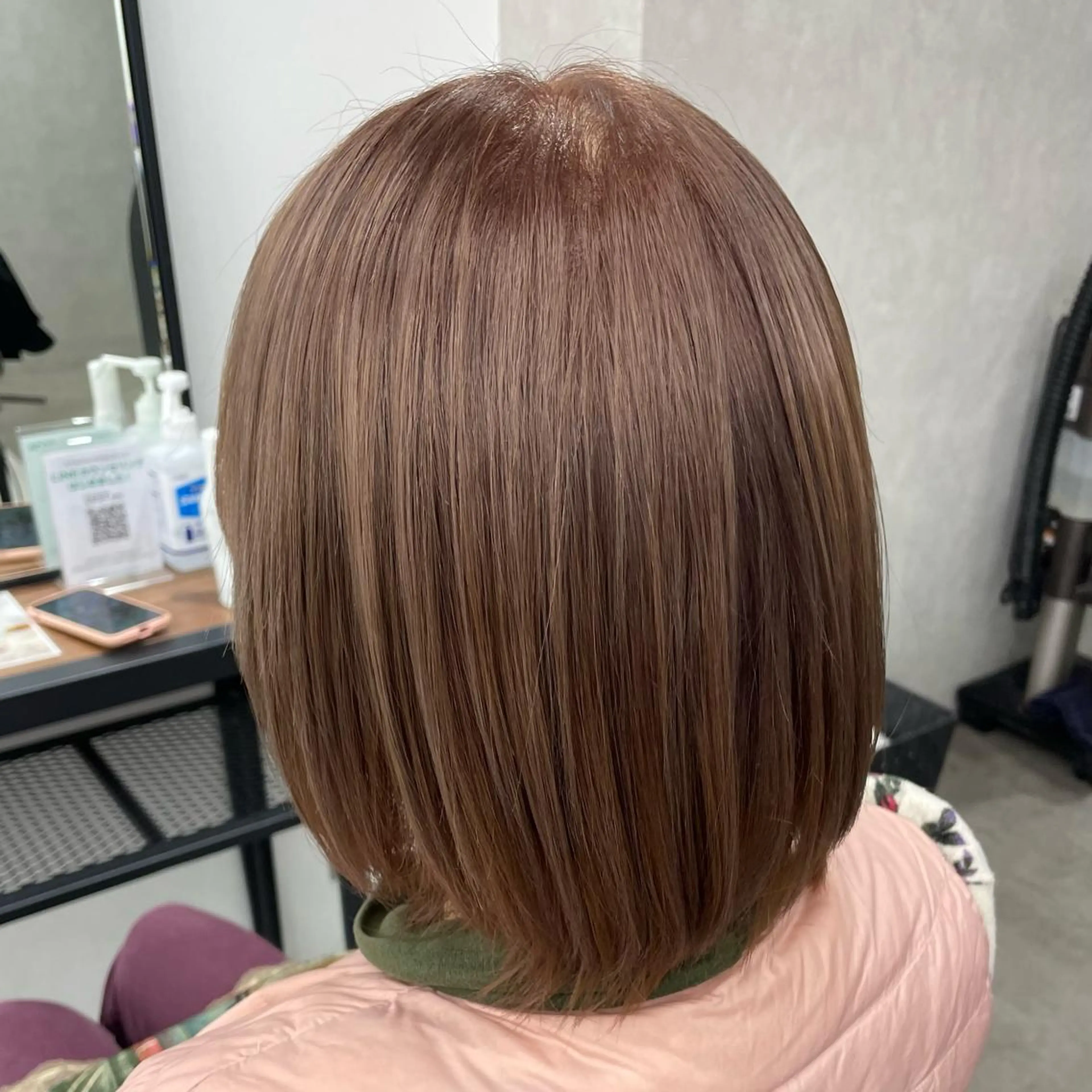 ミディアム カラー パーマ ヘアアレンジ メンズ キッズ ネイル マツエク・マツパ アイブロウ ベージュカラー ピンクカラー ピンクベージュ カラーマツエク ピンク mona/ ストレートスタイル✨のヘアスタイル