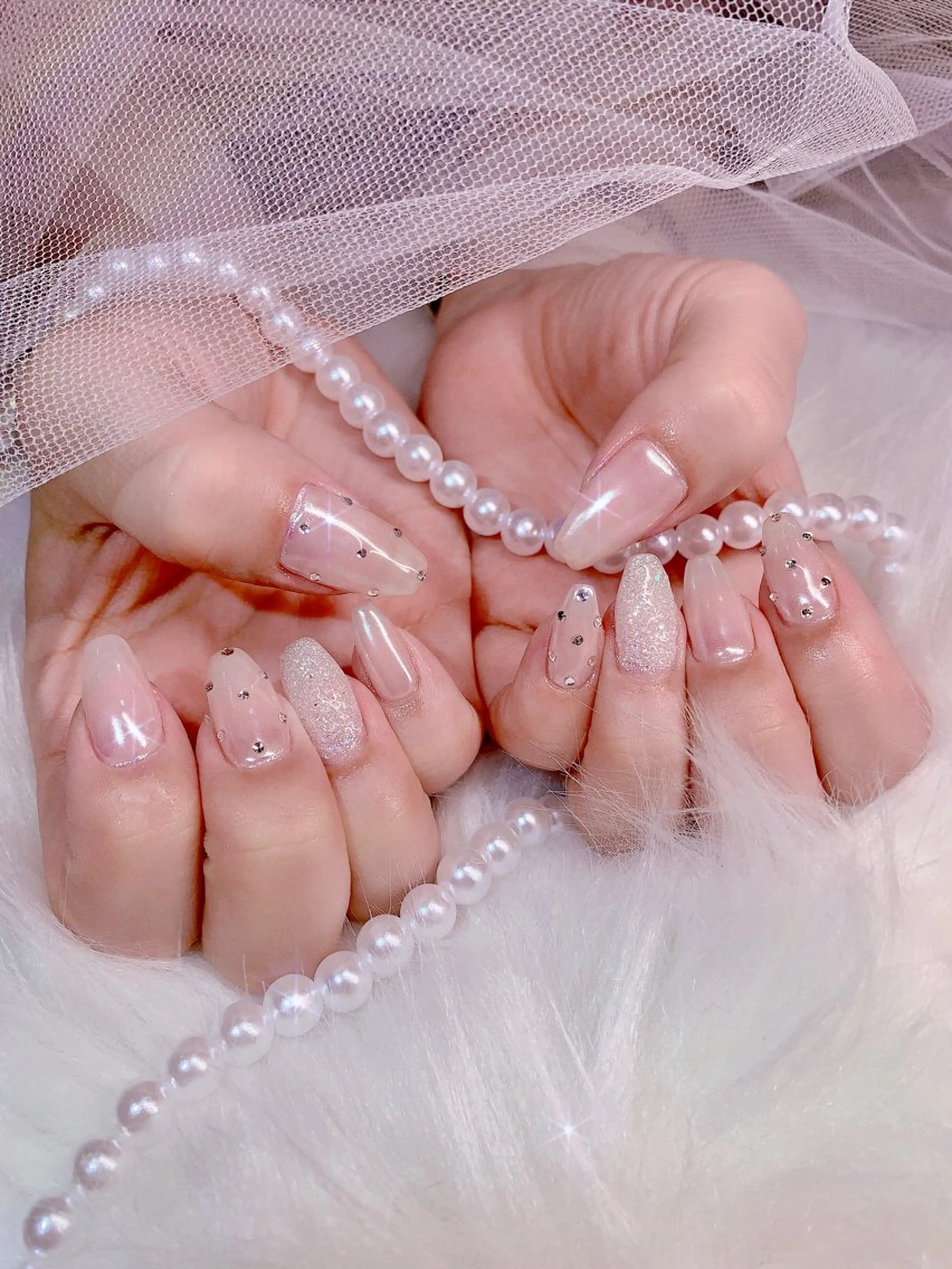 ネイル アートネイル オーロラネイル キラキラネイル 持ち込み ニュアンスネイル シェアサロンLei.g(レイジー)所属・3Dアートネイル💗 都築レナのネイルデザイン