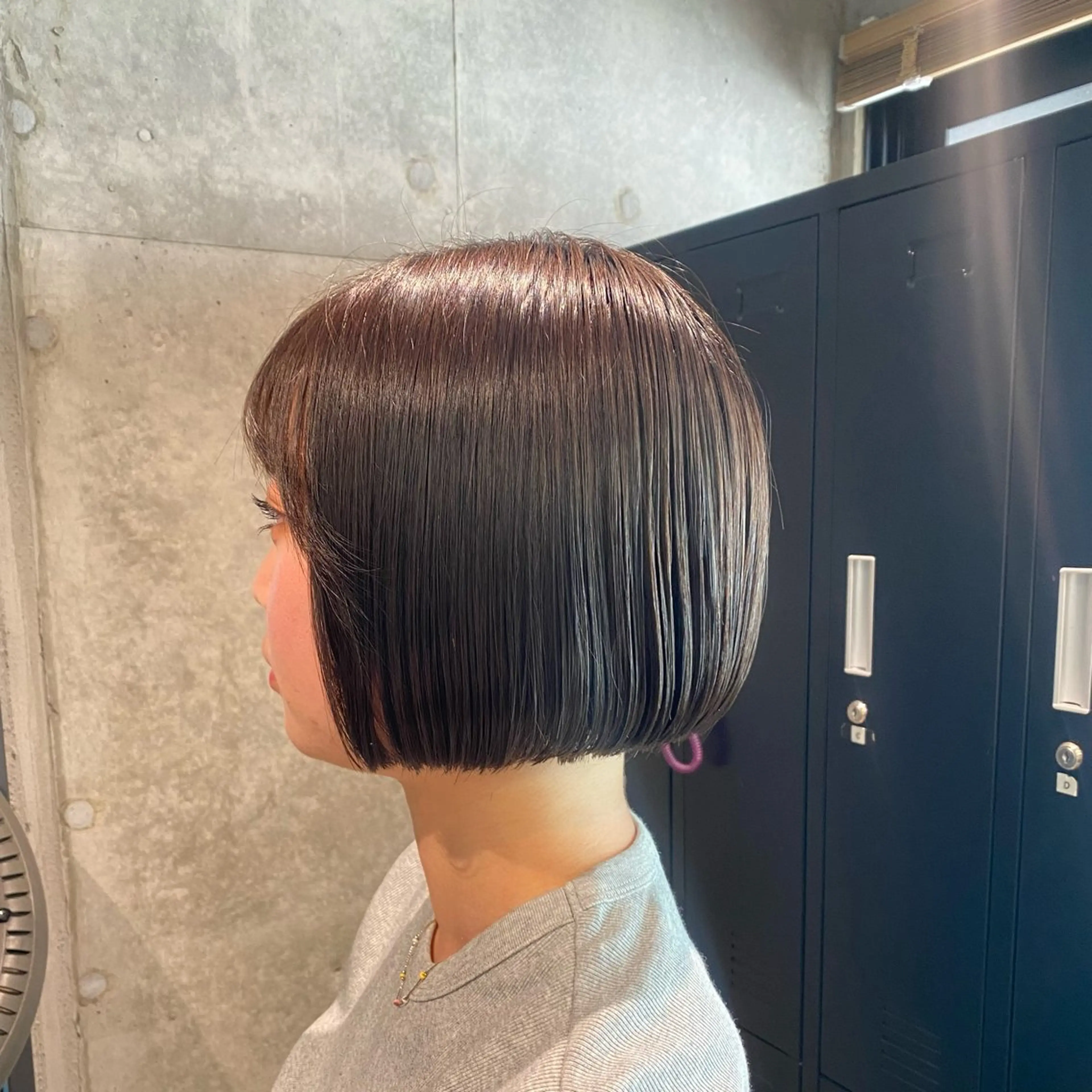 ショート カラー カット ヘアカラー トリートメント 🩶レイヤーカット 🩶柔らかカラー結愛のヘアスタイル