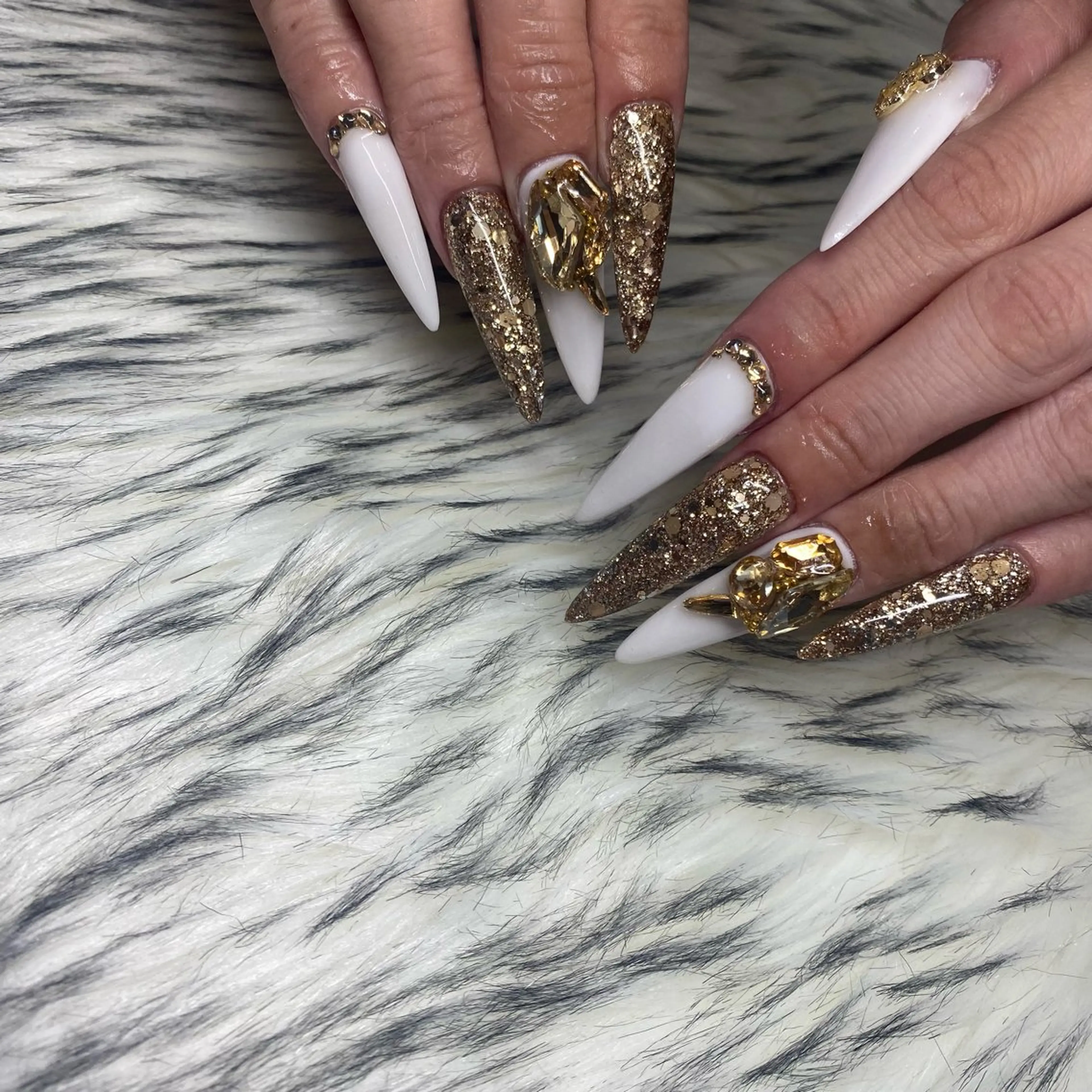 ネイル ハンドネイル la vie  Luire所属・la vie Luire ｱｽｶのネイルデザイン