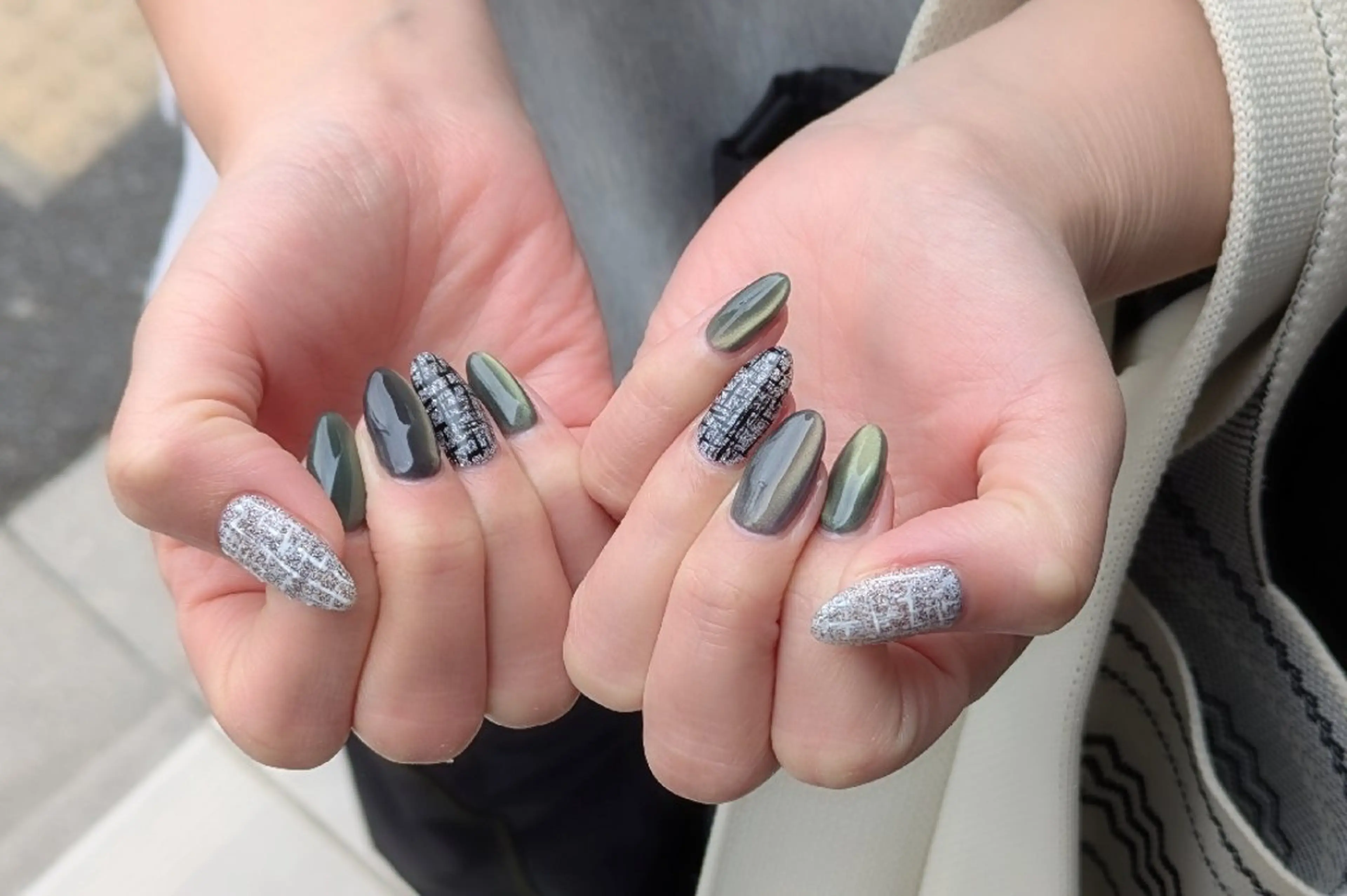 ネイル 持ち込み ツイードネイル ハンドネイル m&pPrivate nailsalonのネイルデザイン